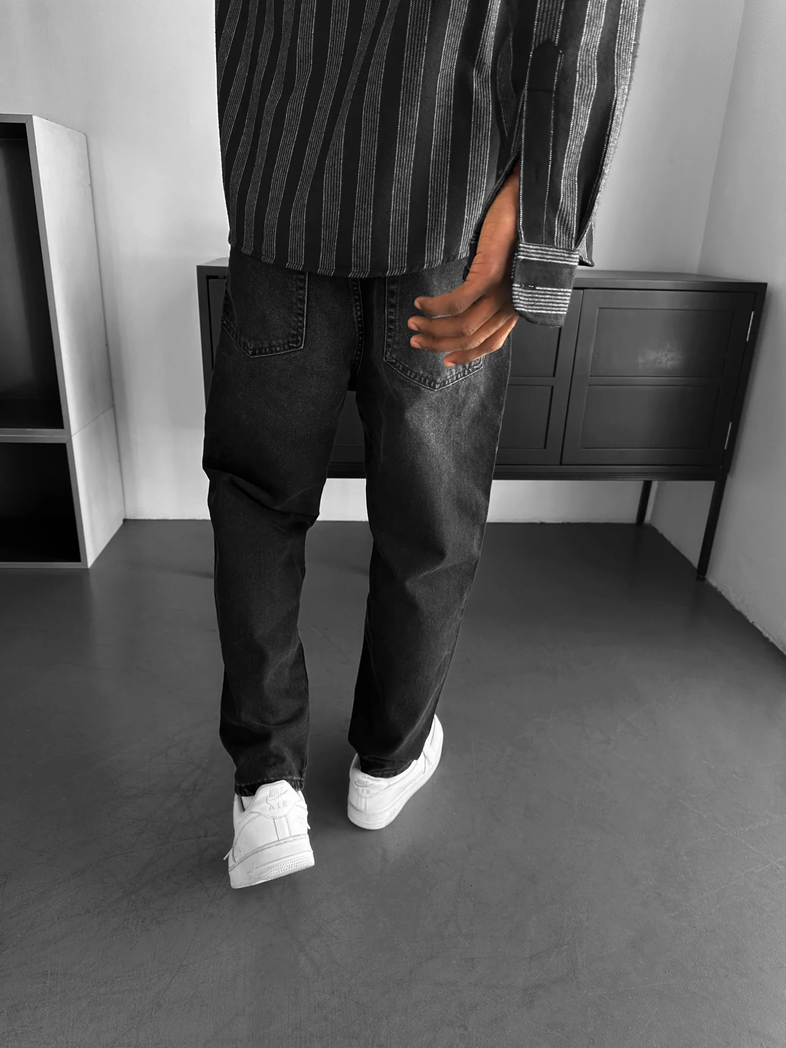 Baggy Jeans - Black - Image 3