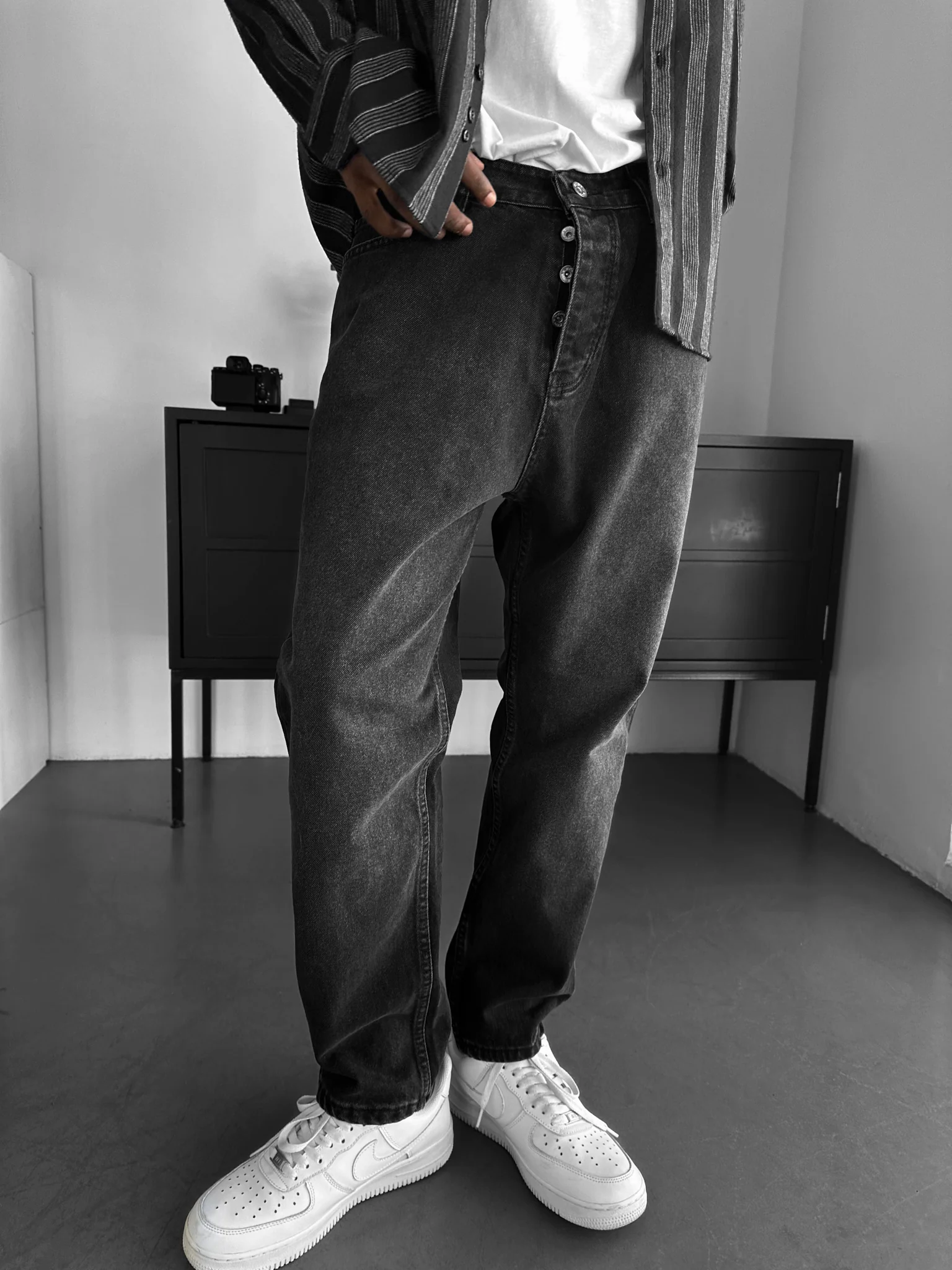 Baggy Jeans - Black - Image 4