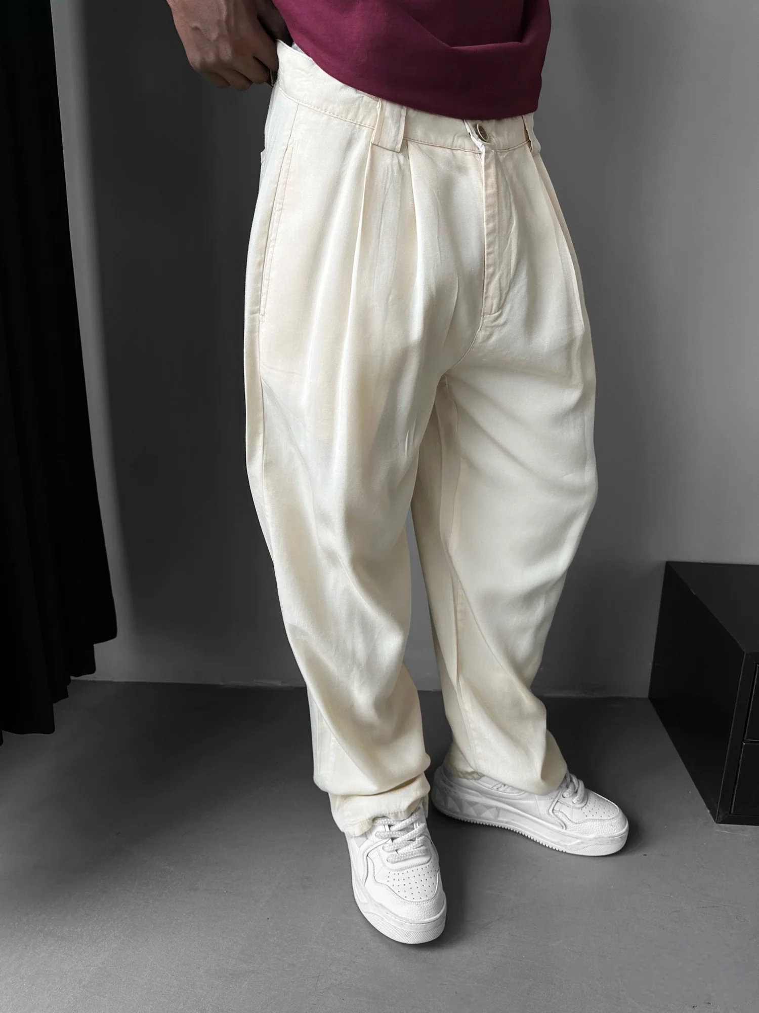 Baggy Pleats Trousers - Cremé - Image 4