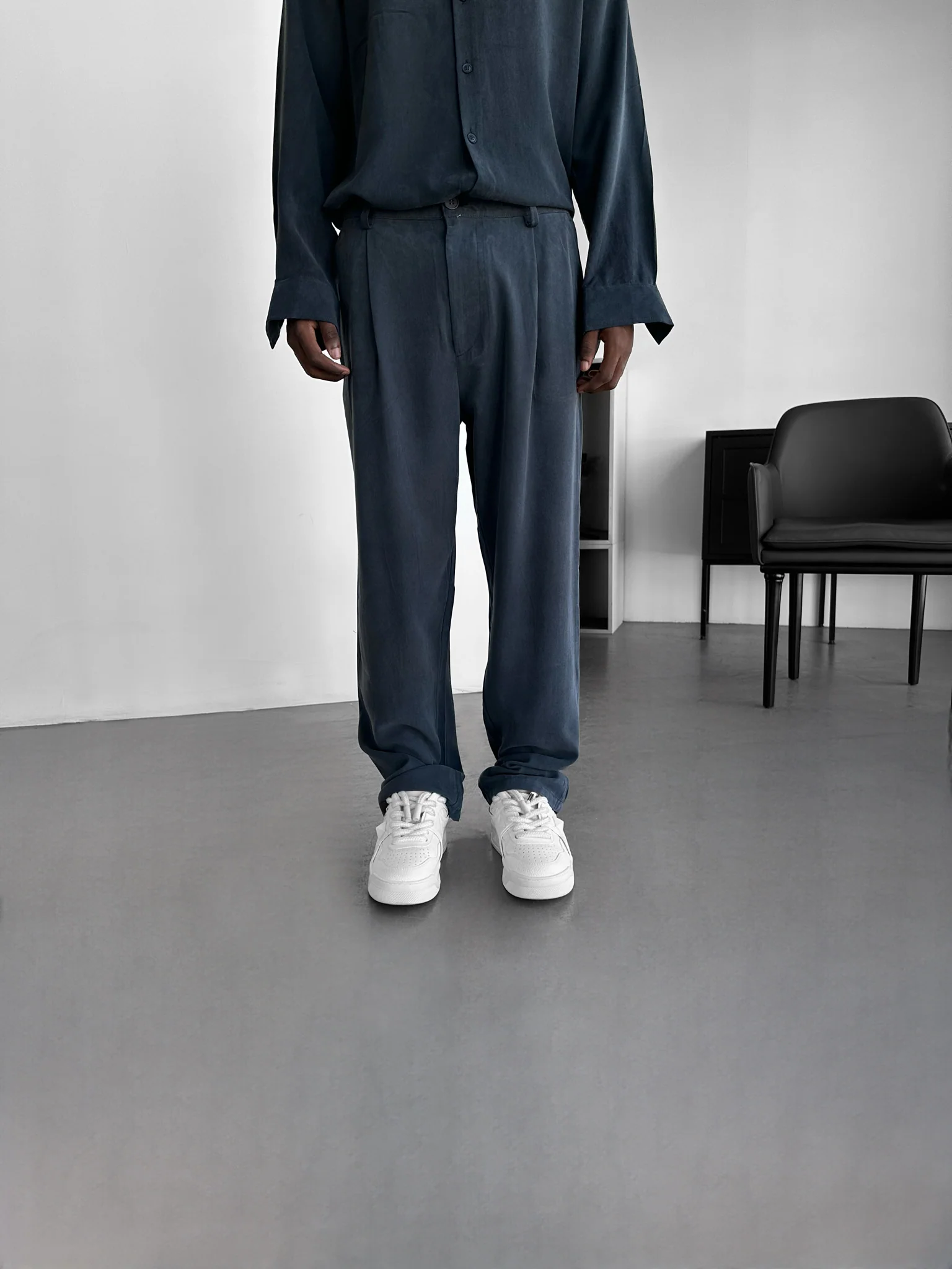 Baggy Tencel Trousers - Black