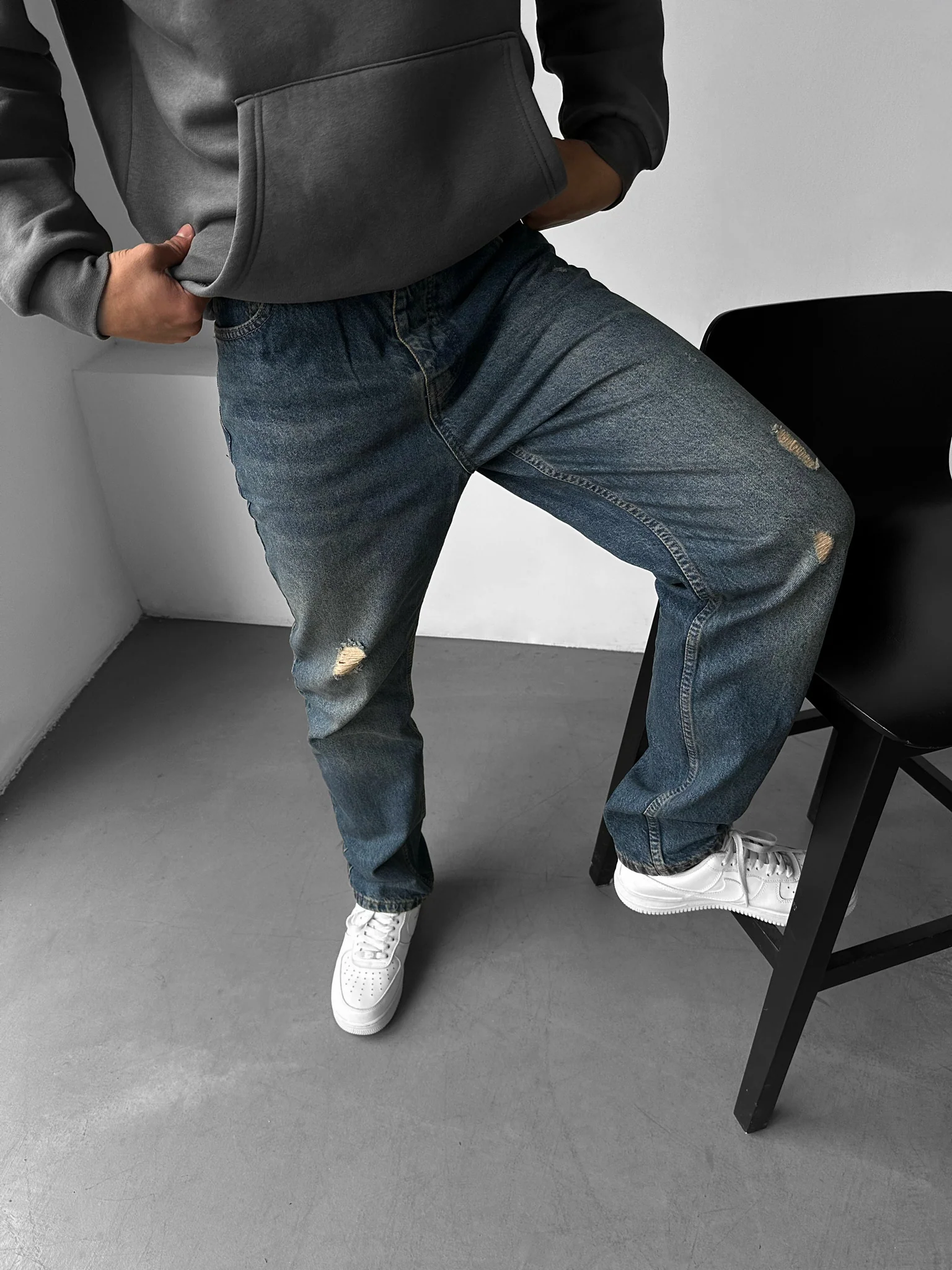 Baggy Torn Washed Jeans - Dark Blue - Image 5