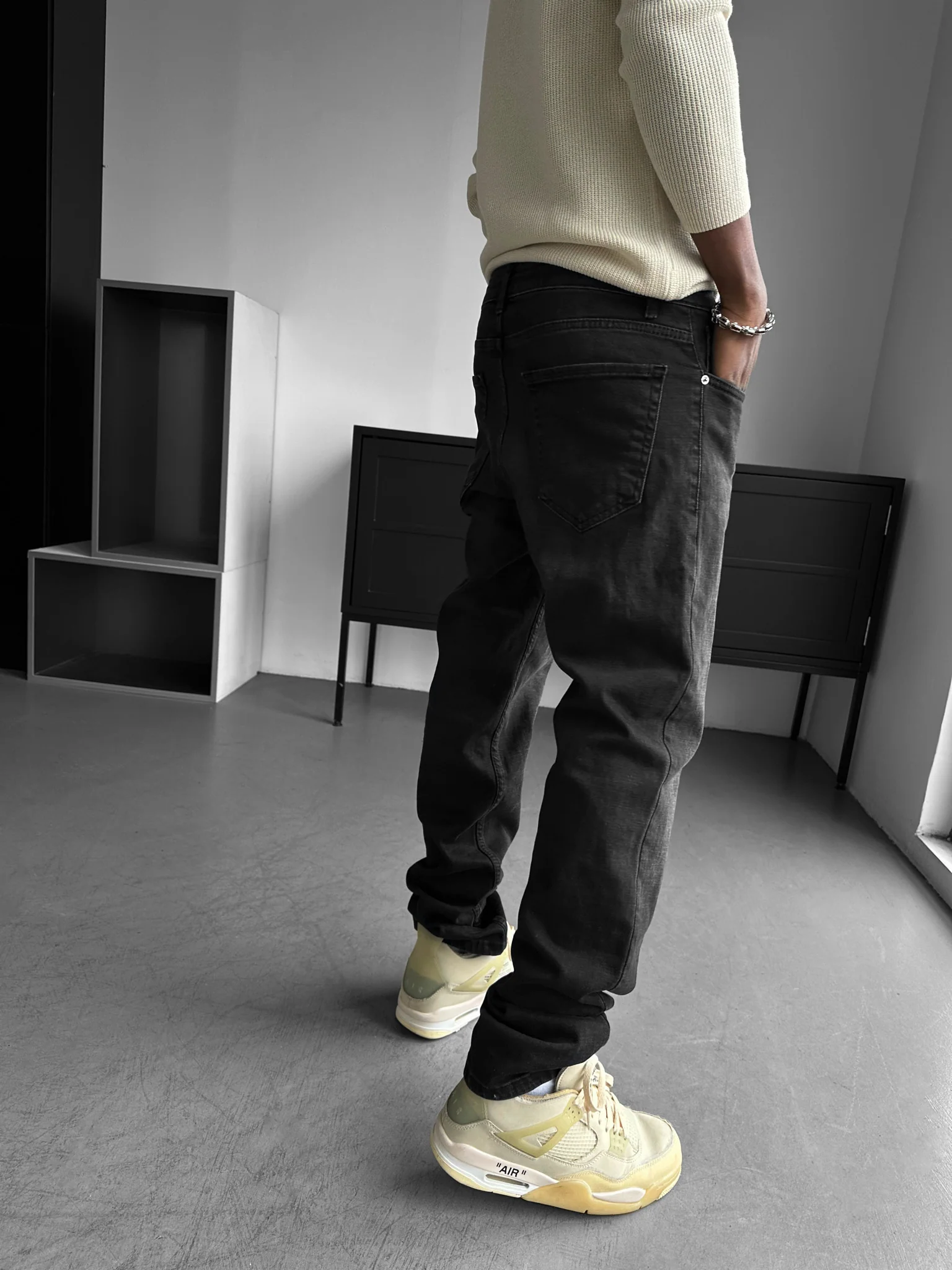 Regular Fit Jeans  - Black - Image 2