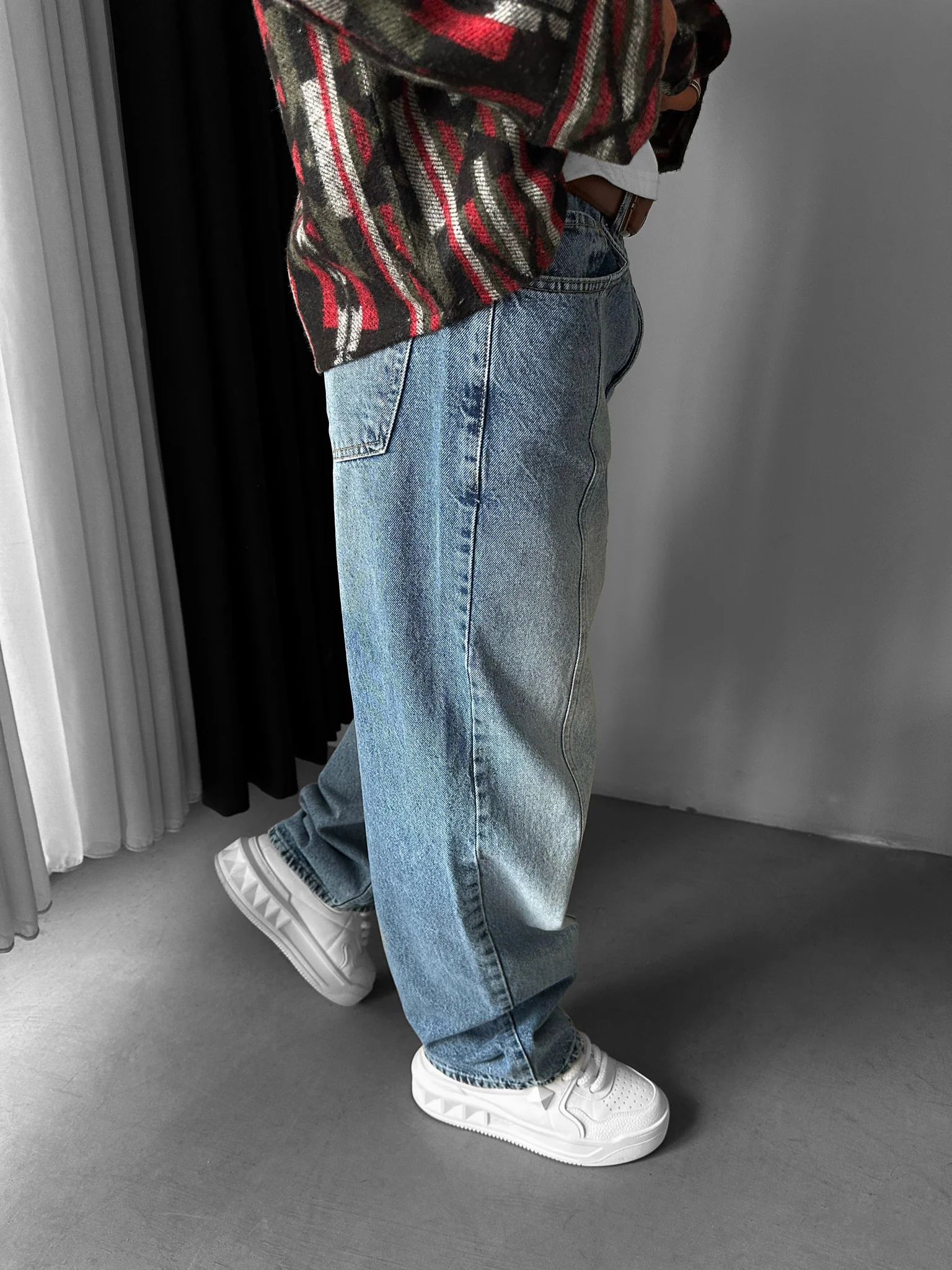 Front Line Baggy Jeans - Light Blue - Image 2