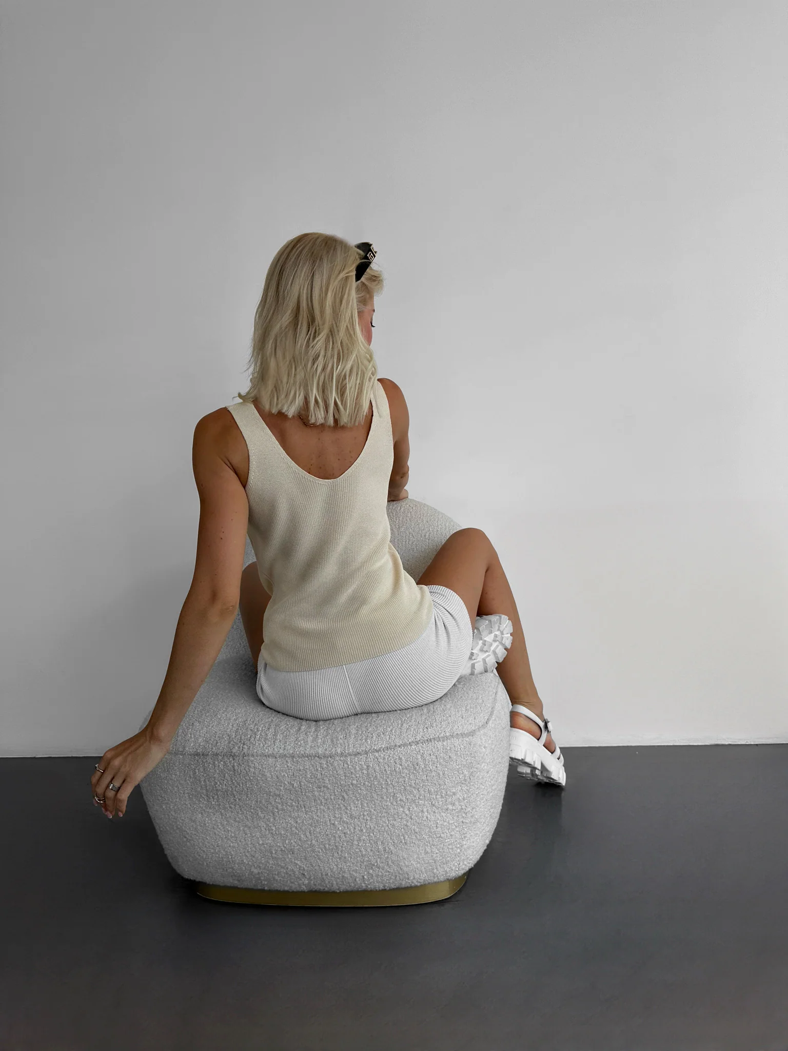 Knit Crop Top - Beige - Image 4