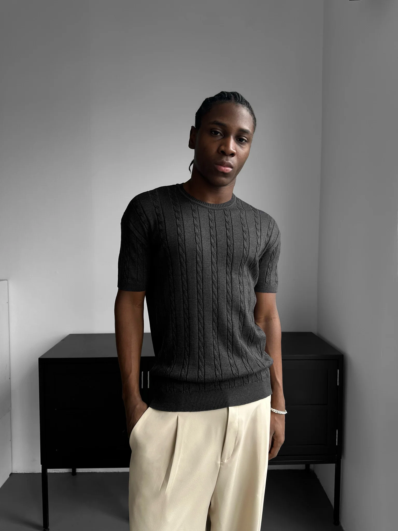 Loose Fit Braid Knit T-Shirt - Anthracite - Image 4
