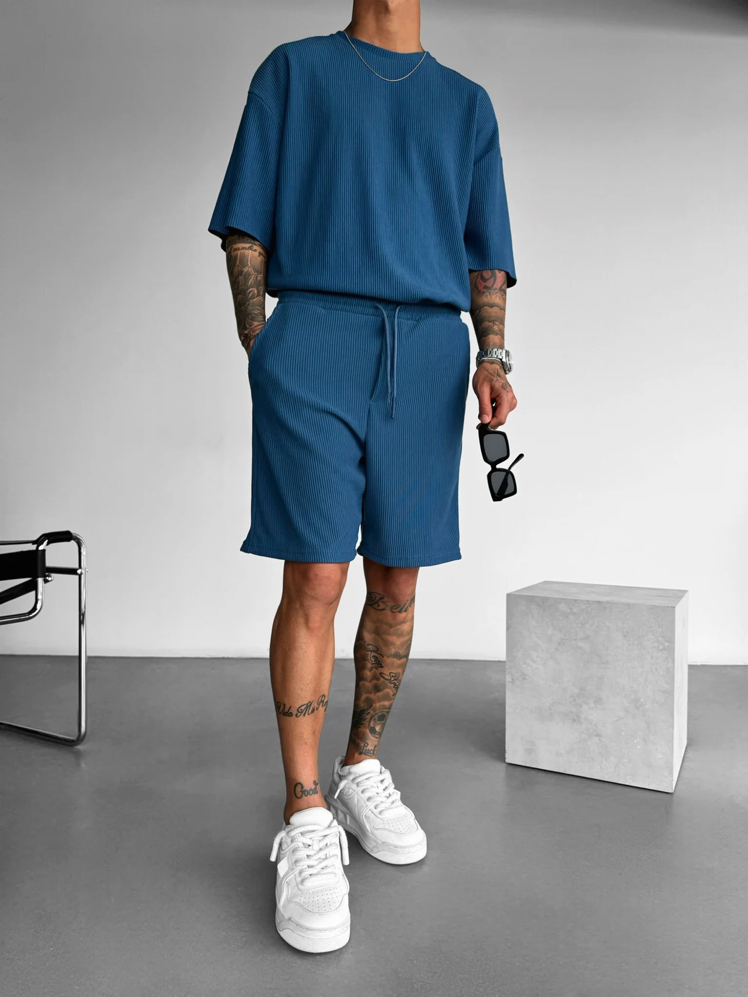 Loose Fit Cord Shorts - Indigo - Image 4