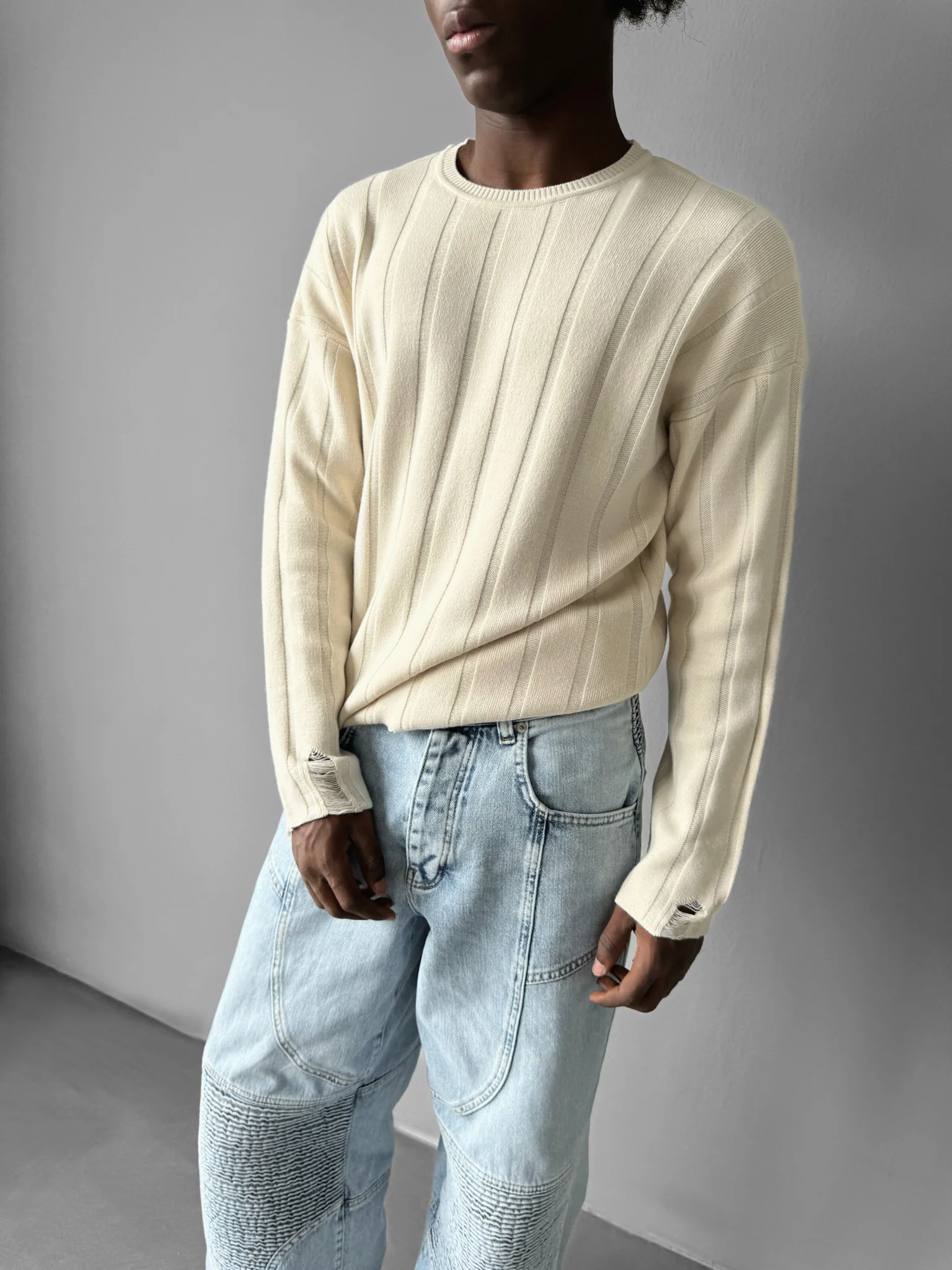 Loose Fit Knit Striped Torn Sweater - Cremé - Image 3