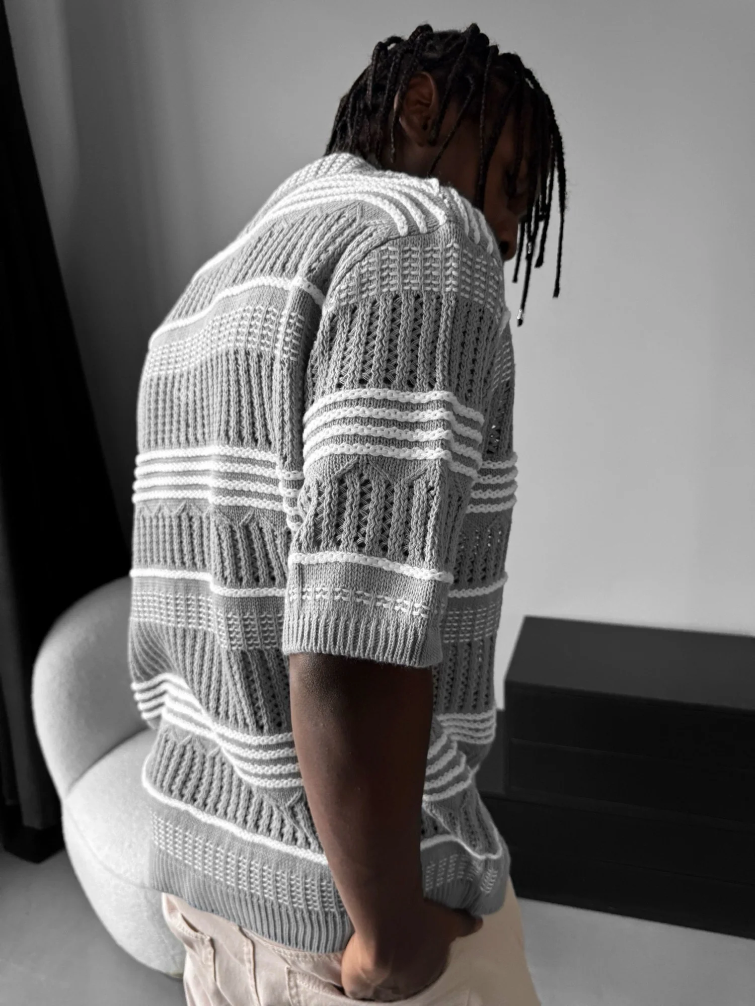 Loose Fit Patterned collar knit T-Shirt - Grey - Image 4