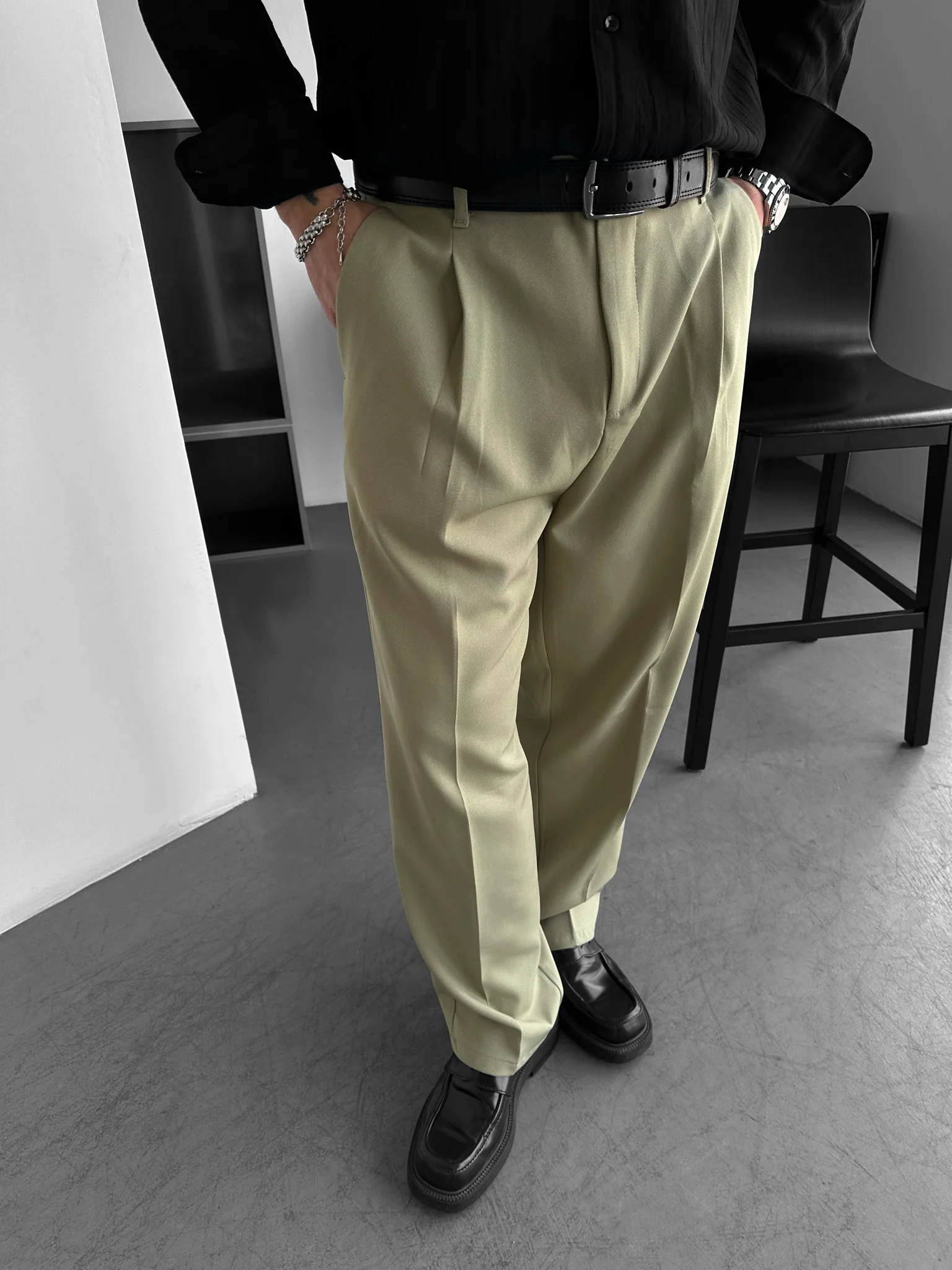 Loose Fit Pleated Trousers - Green