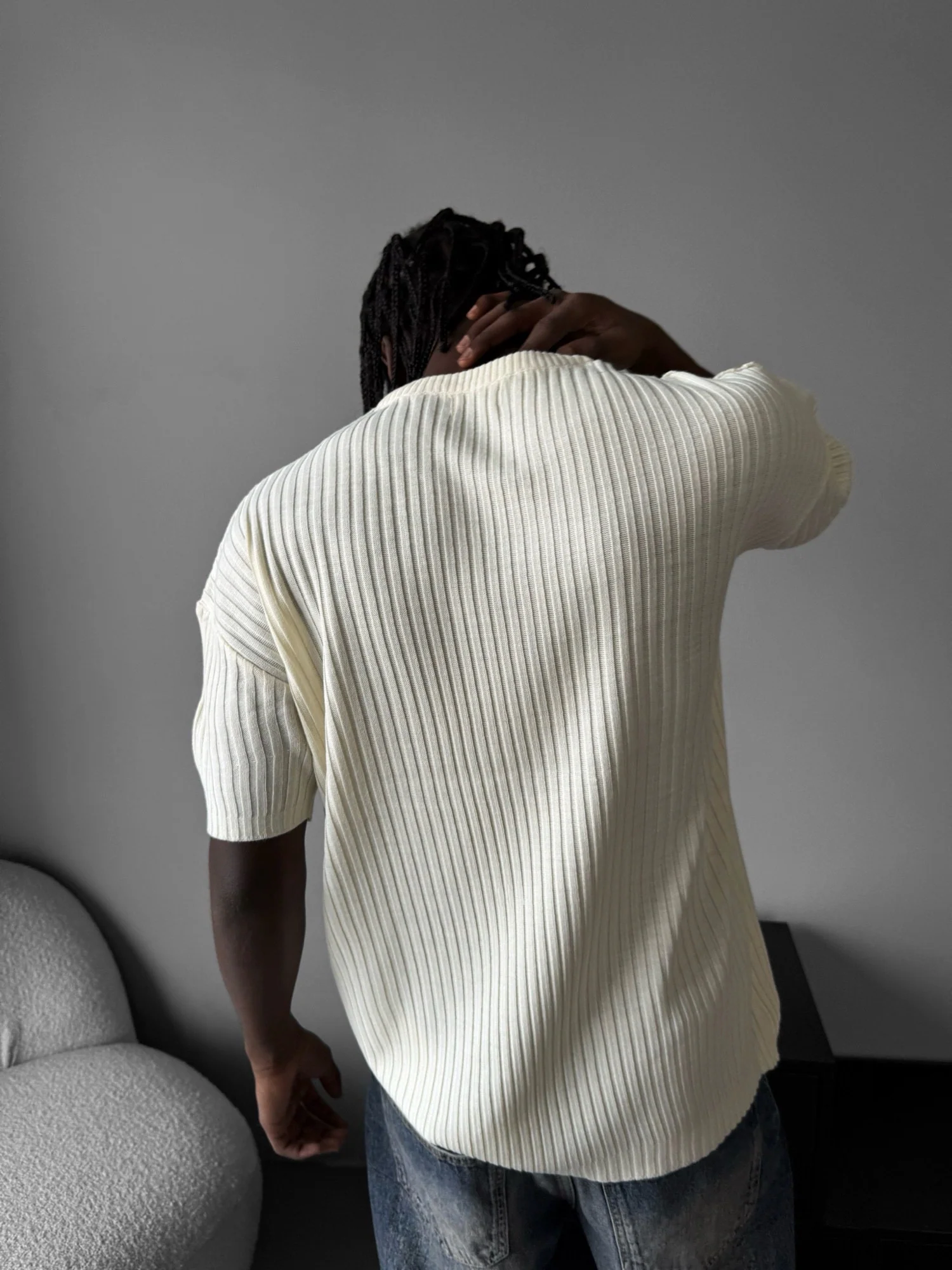 Loose Fit Ribbed Knit T-Shirt - Cremé - Image 3