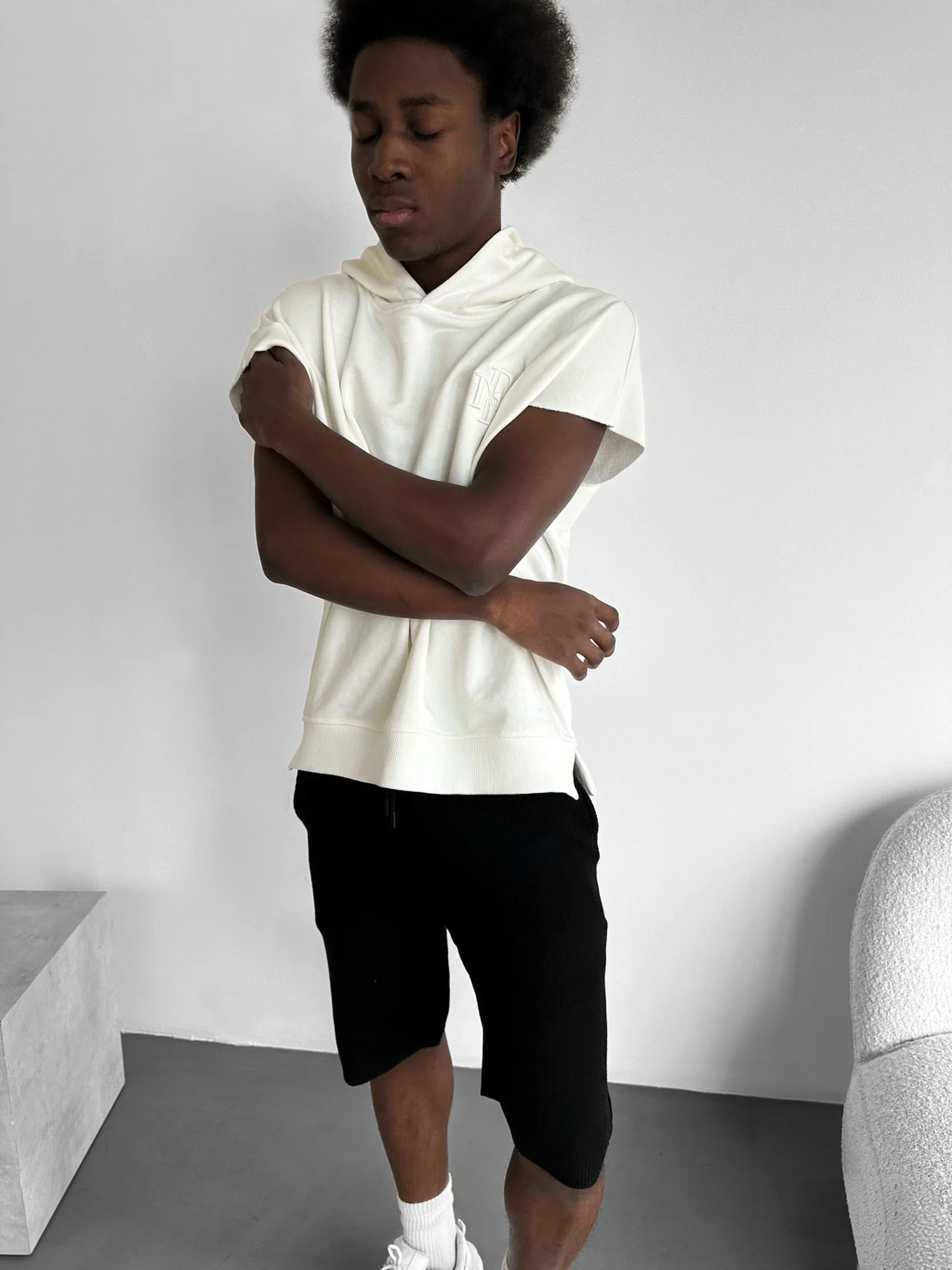 Loose Fit Sleeveless Hoodie - Ecru - Image 4
