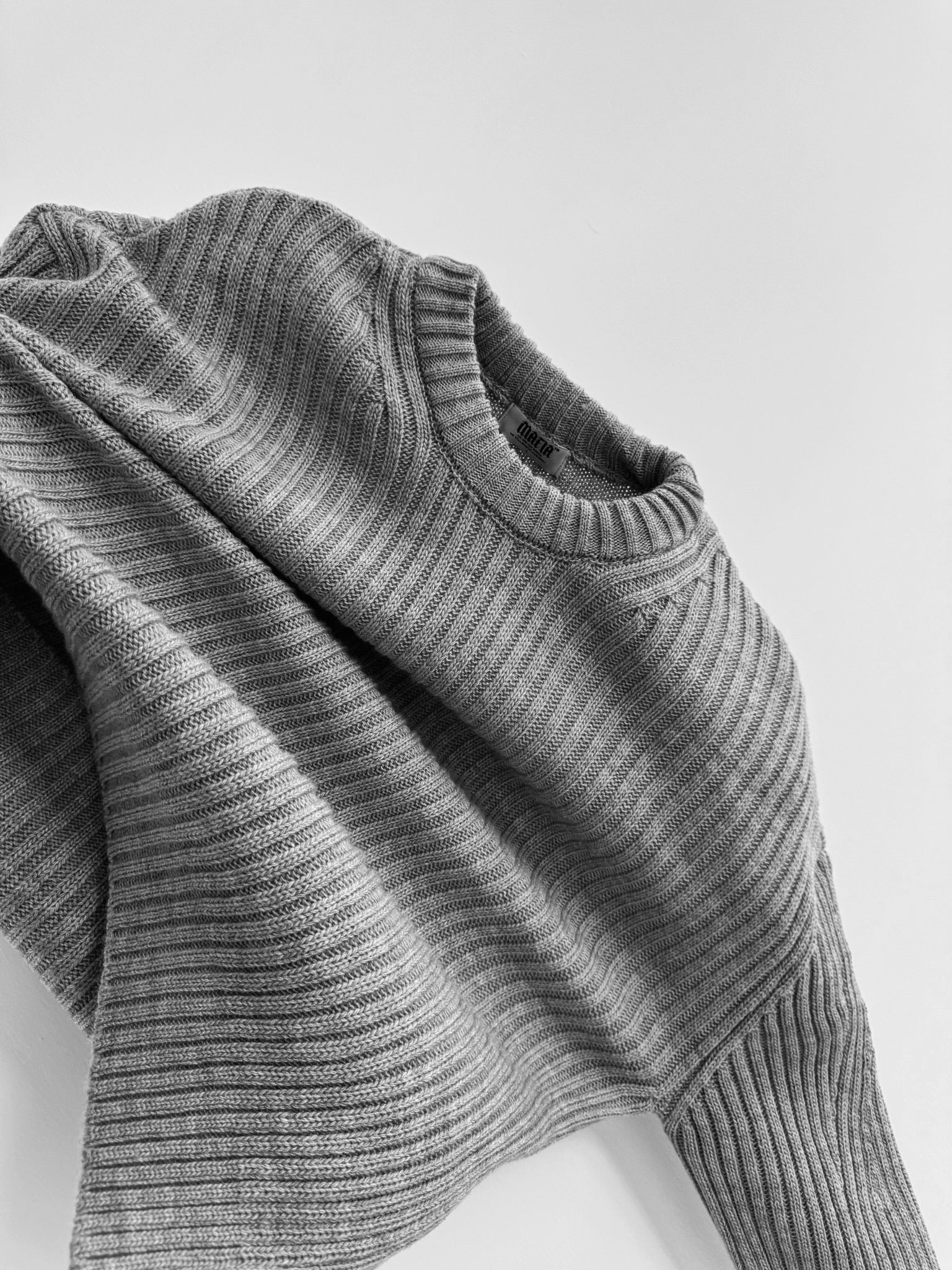 Loose Fit Striped Structure Pullover - Grey - Image 4