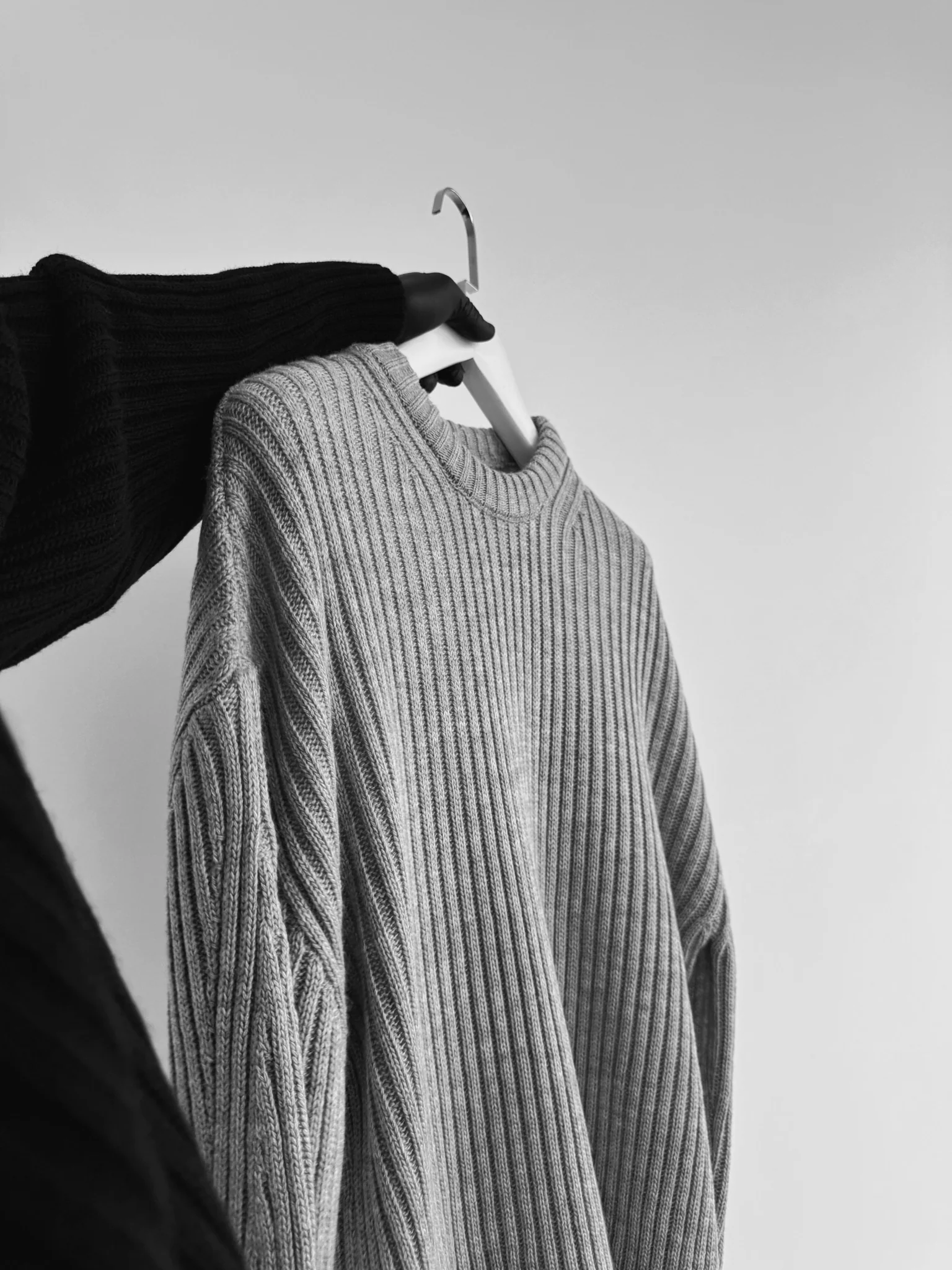 Loose Fit Striped Structure Pullover - Grey - Image 5