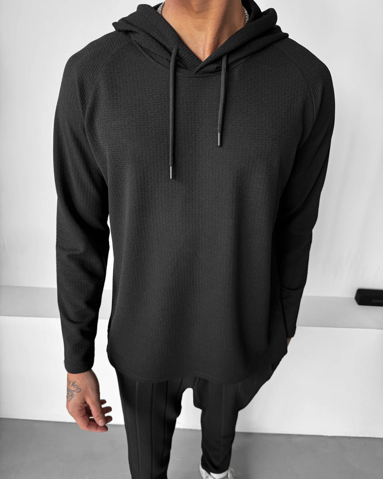 Loose Fit Thin Hoodie - Black