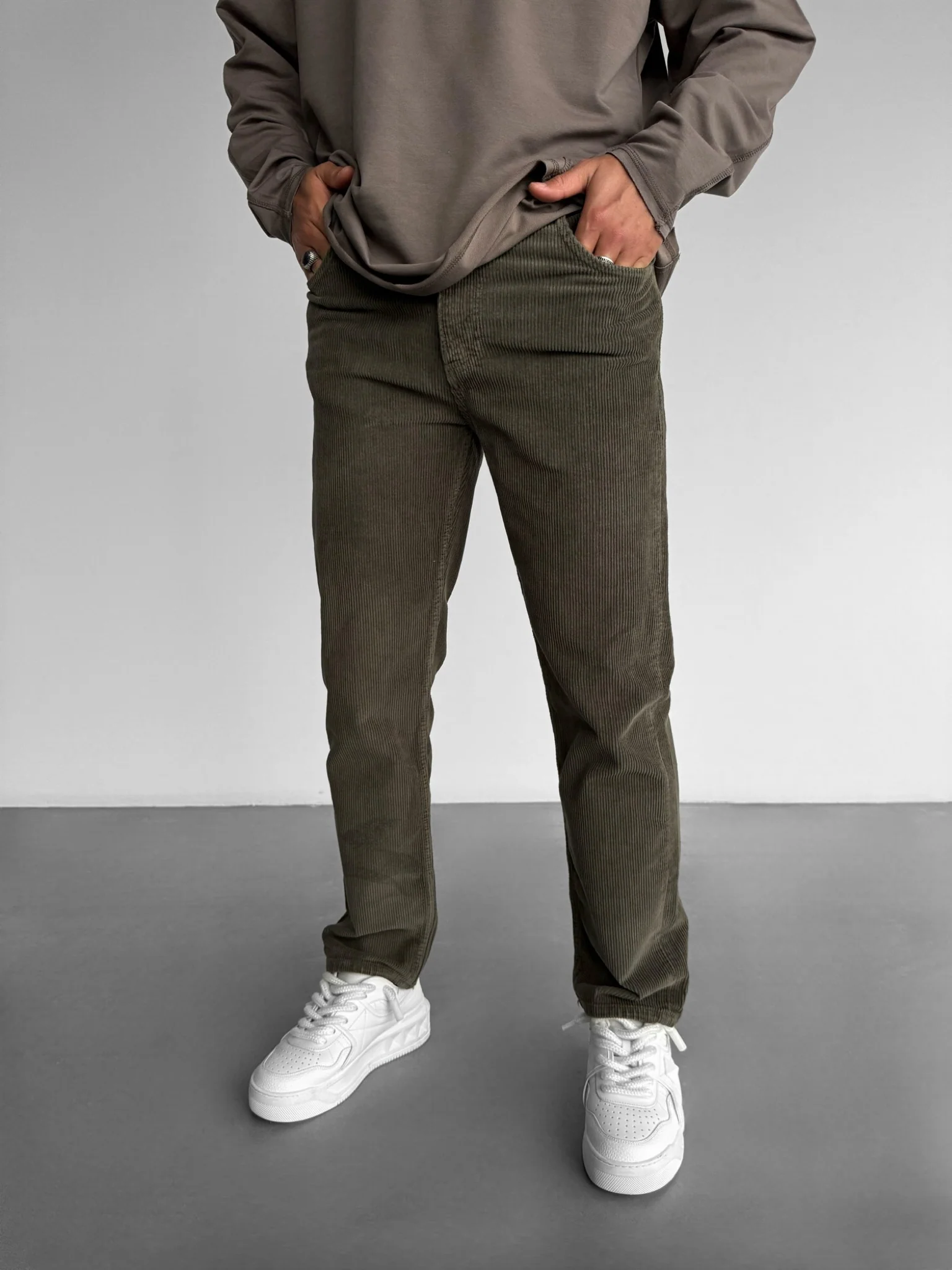 Loose Fit Velvet Cord Trousers - Khaki