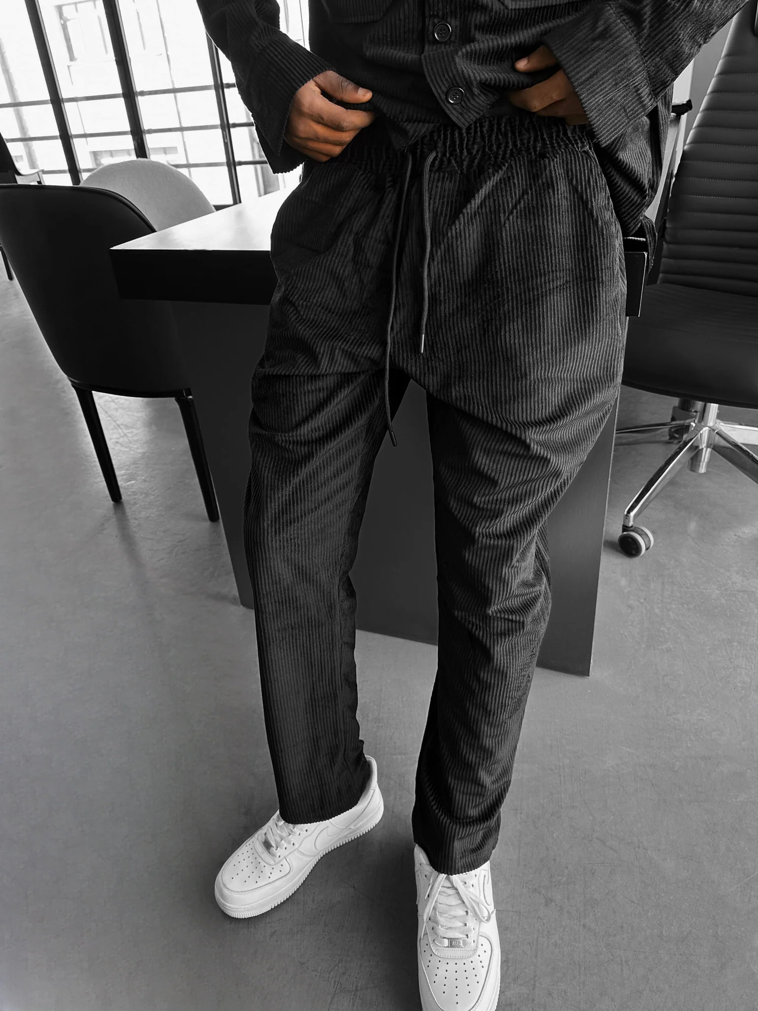 Loose Fit Velvet Trousers - Black