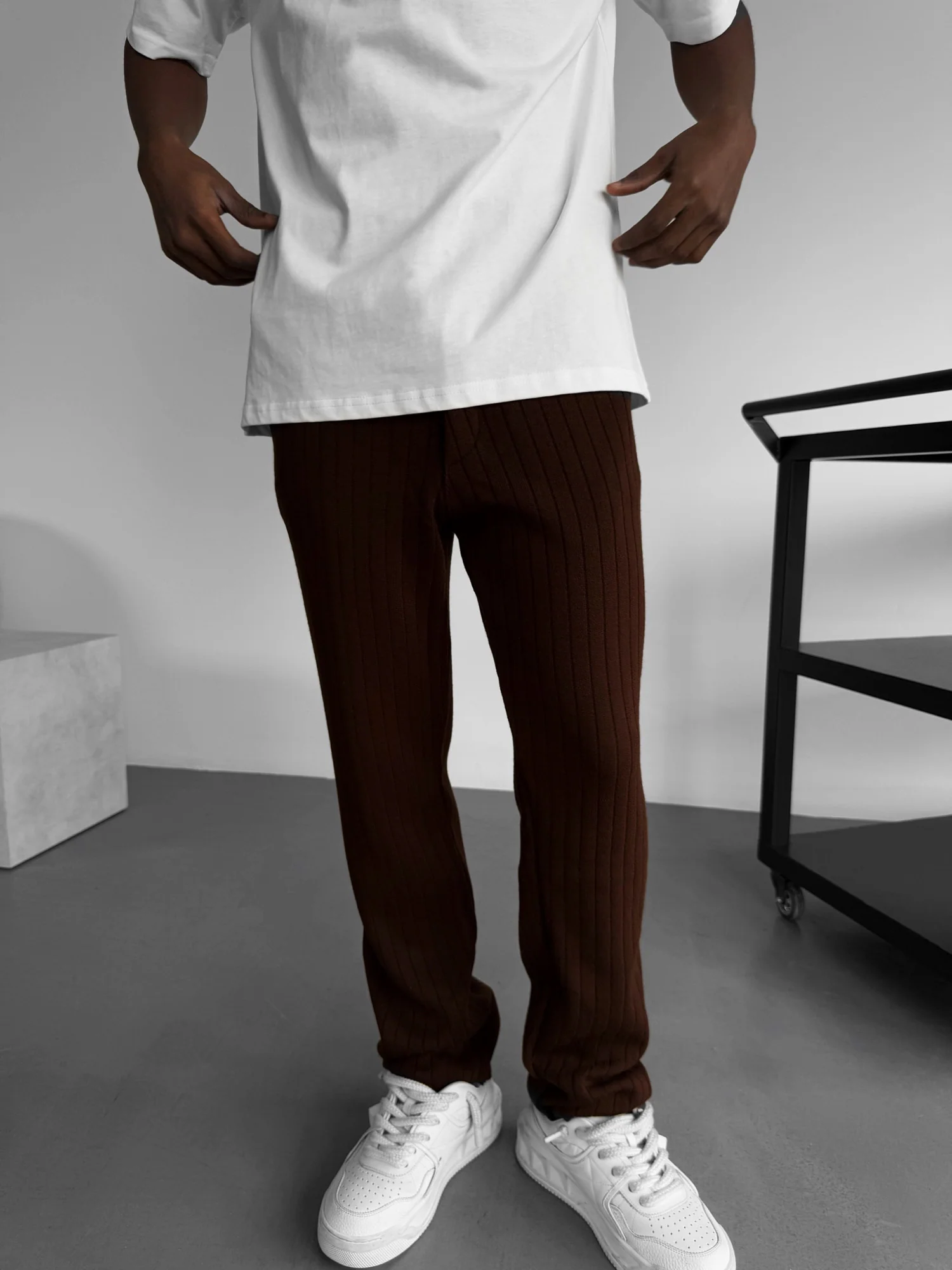 Loose Fit Wide Ribbed Knit Pants - Dark Brown - Image 3