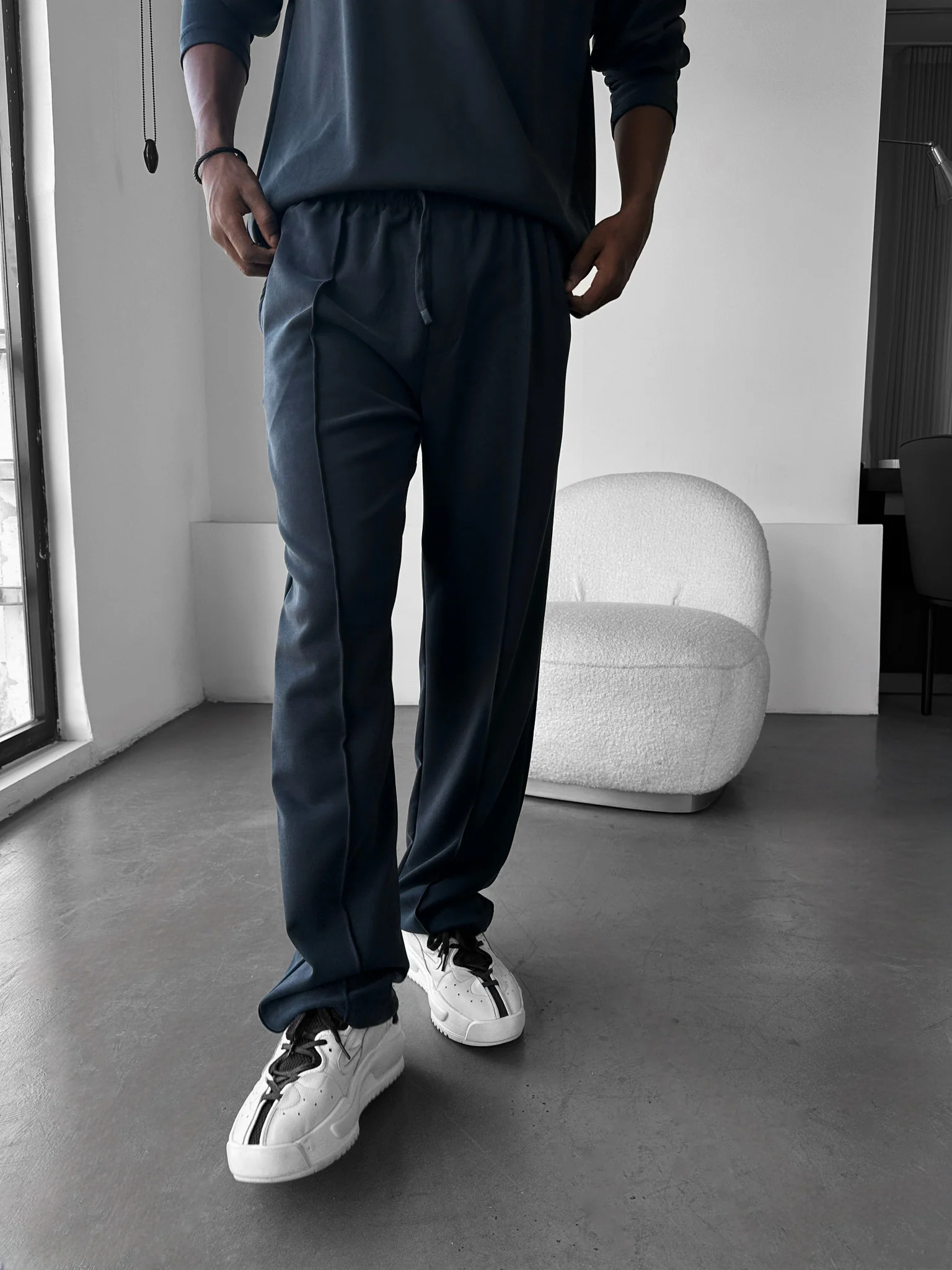 Modal Pleated Trousers - Black