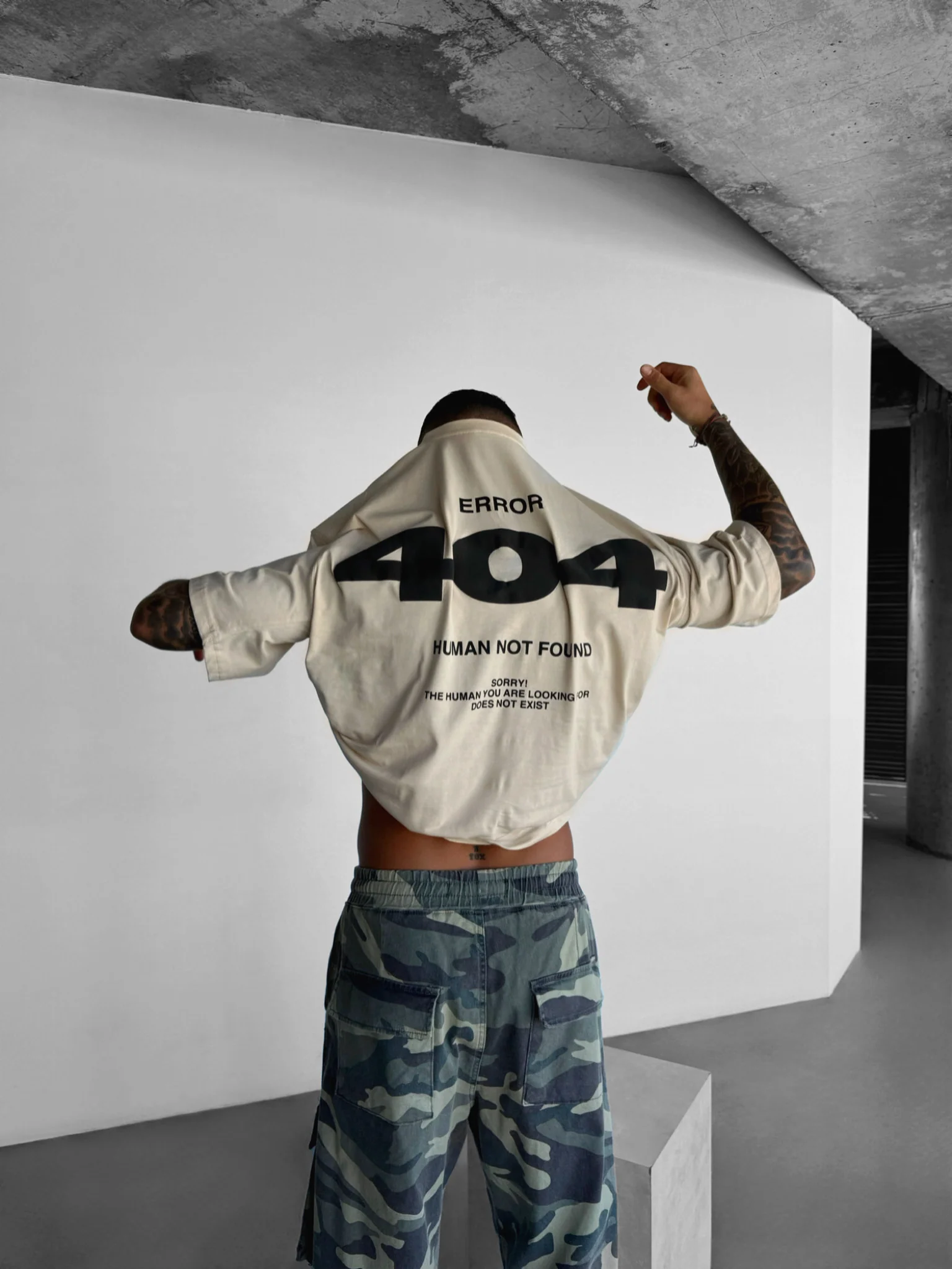 Oversize 404 T-shirt - Beige - Image 5