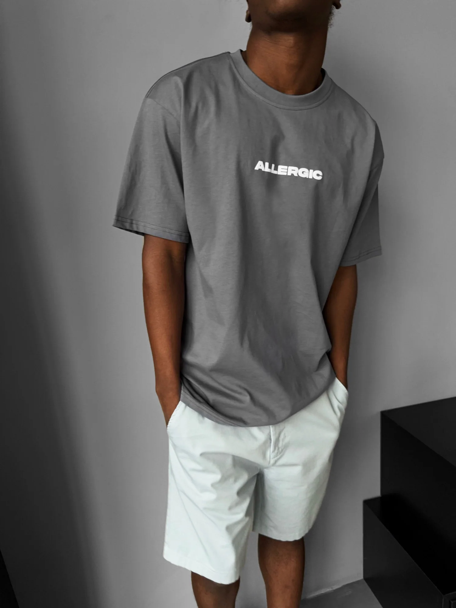 Oversize Allergic T-Shirt - Anthracite - Image 3