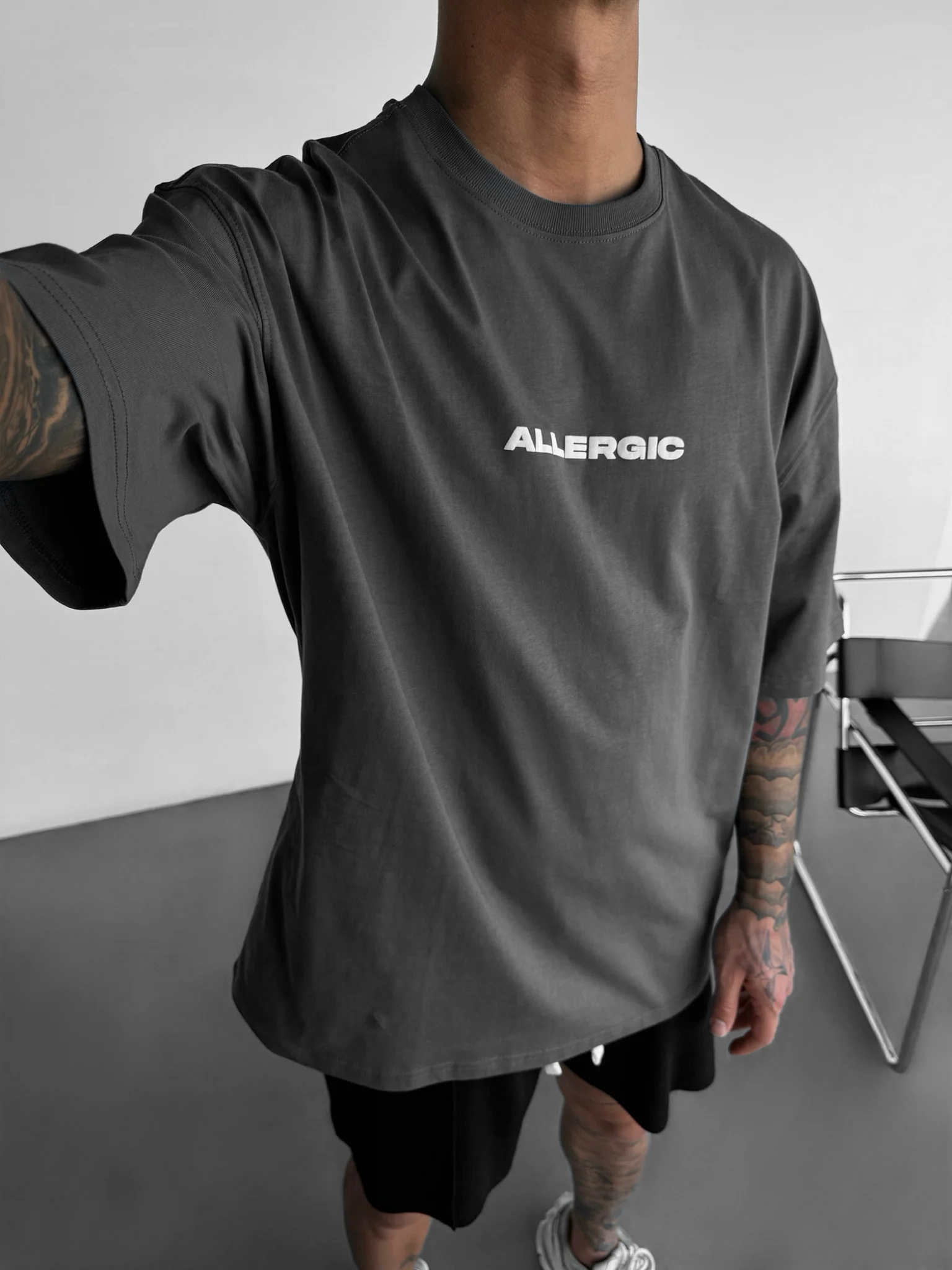 Oversize Allergic T-Shirt - Anthracite and Blue - Image 4