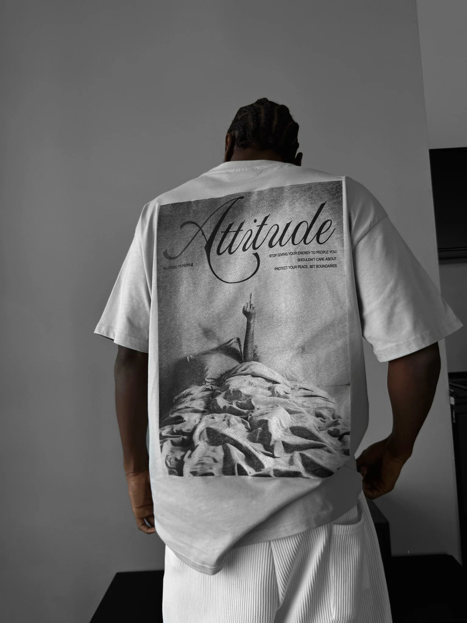 Oversize 'Attitude' T-Shirt - Grey - Image 3