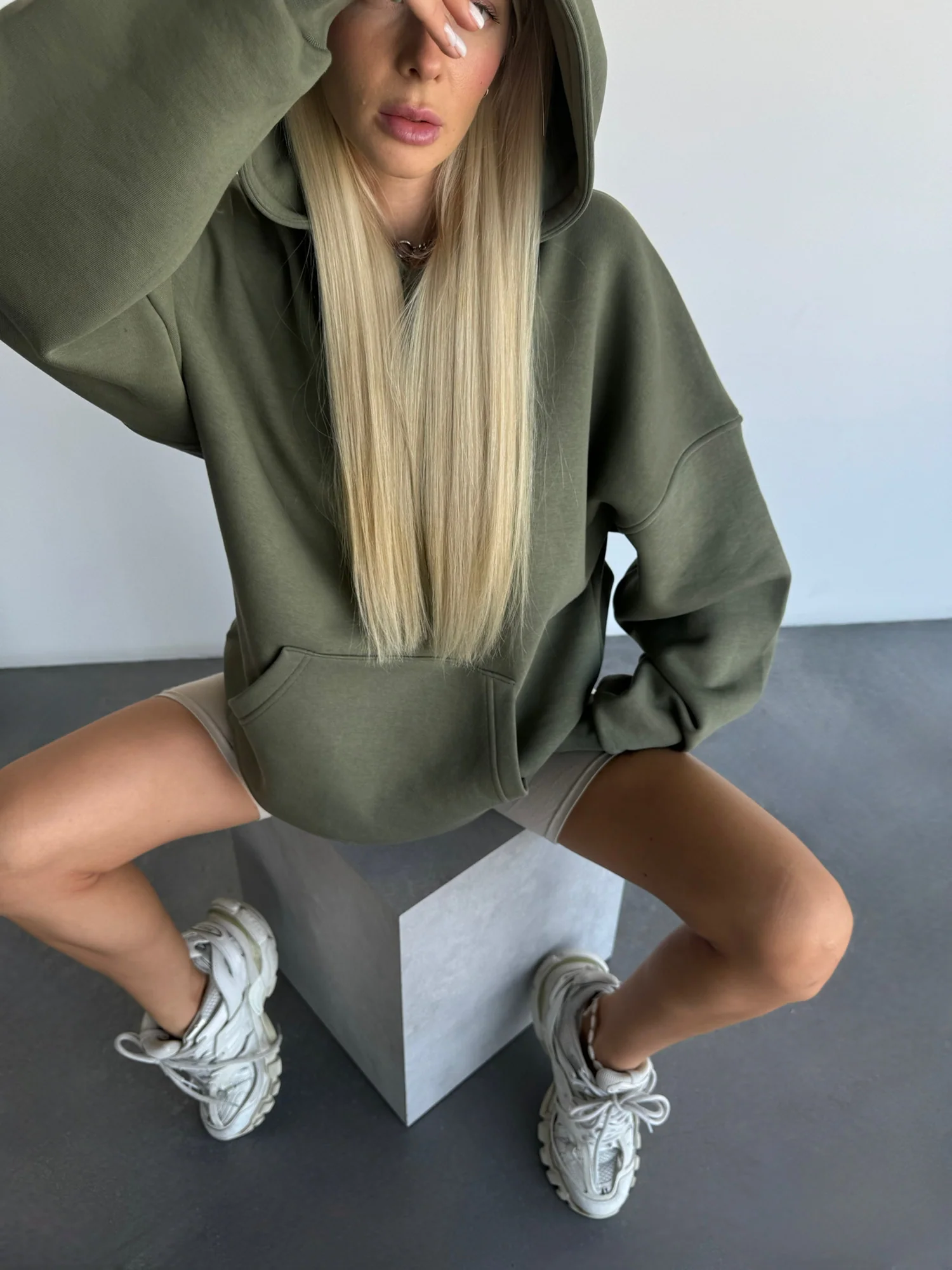 Oversize Basic Hoodie - Four Leaf Clover - Image 5