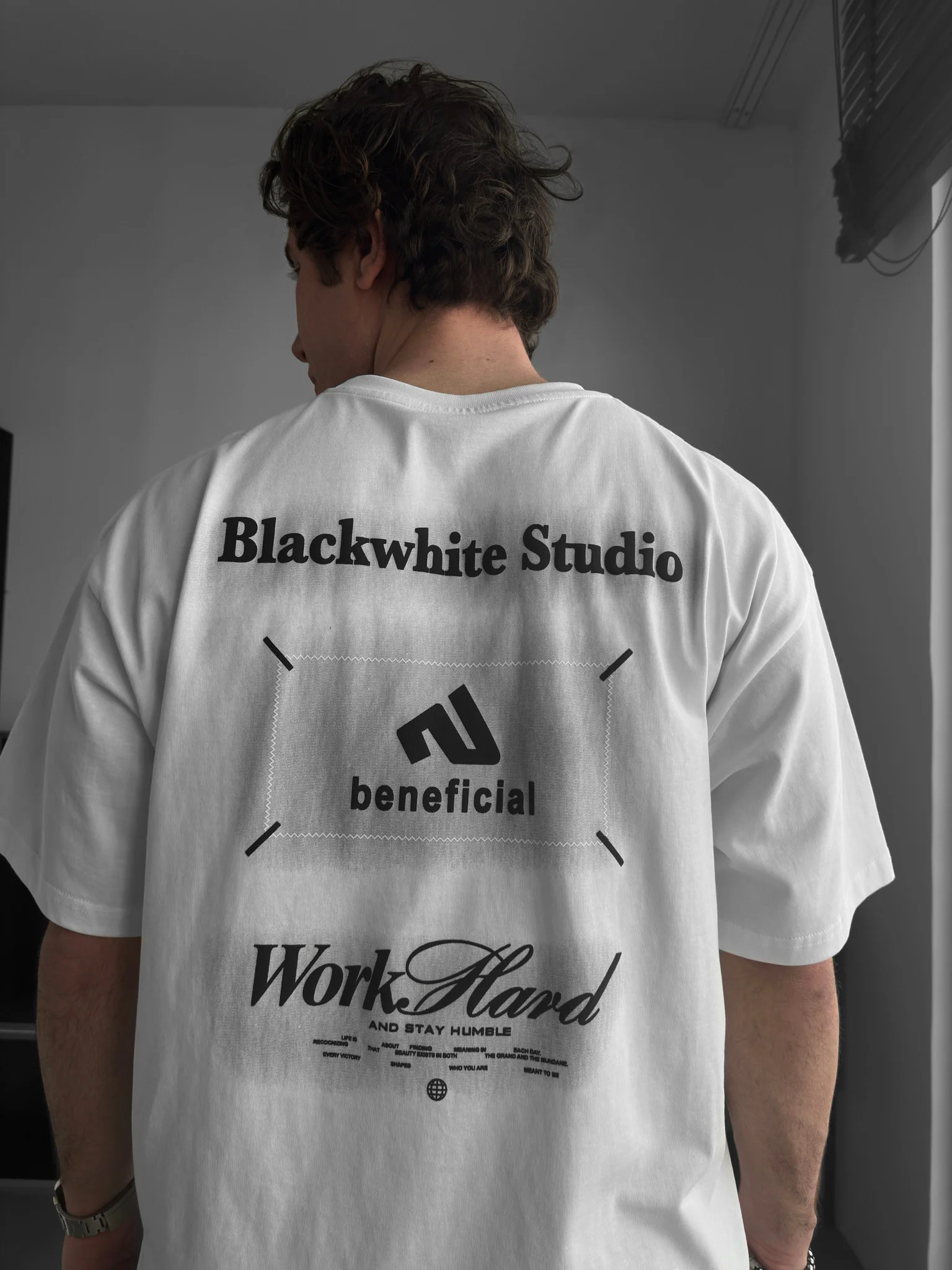 Oversize Beneficial T-shirt - Ecru