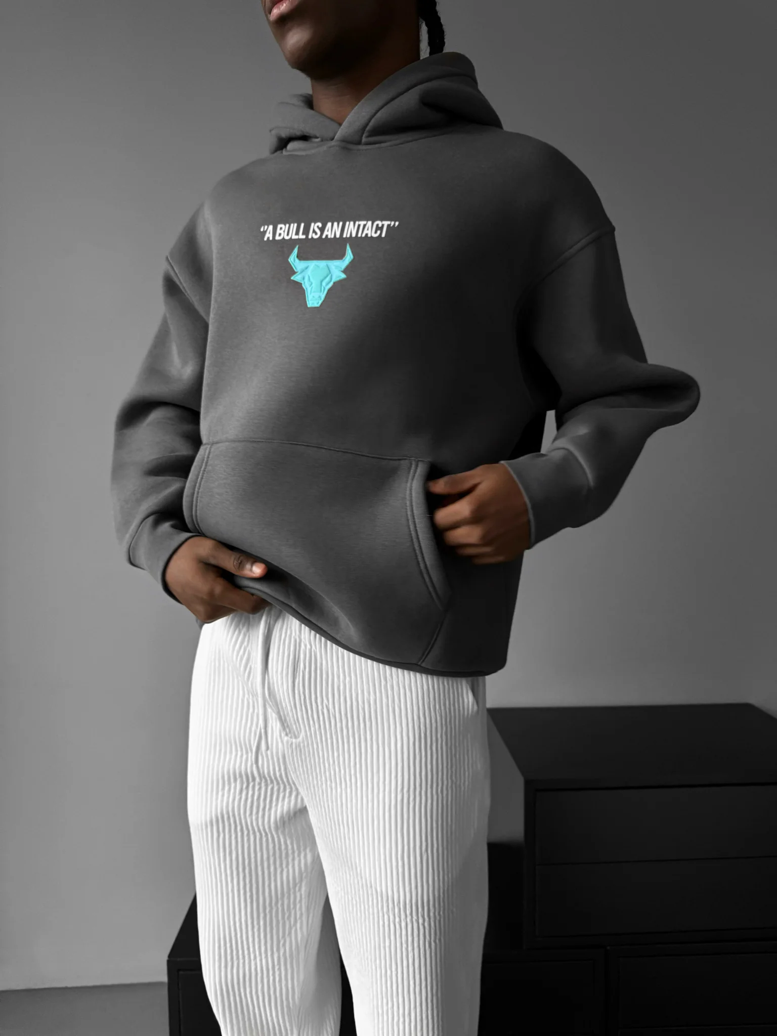 Oversize Bull Hoodie - Tornado Grey - Image 2