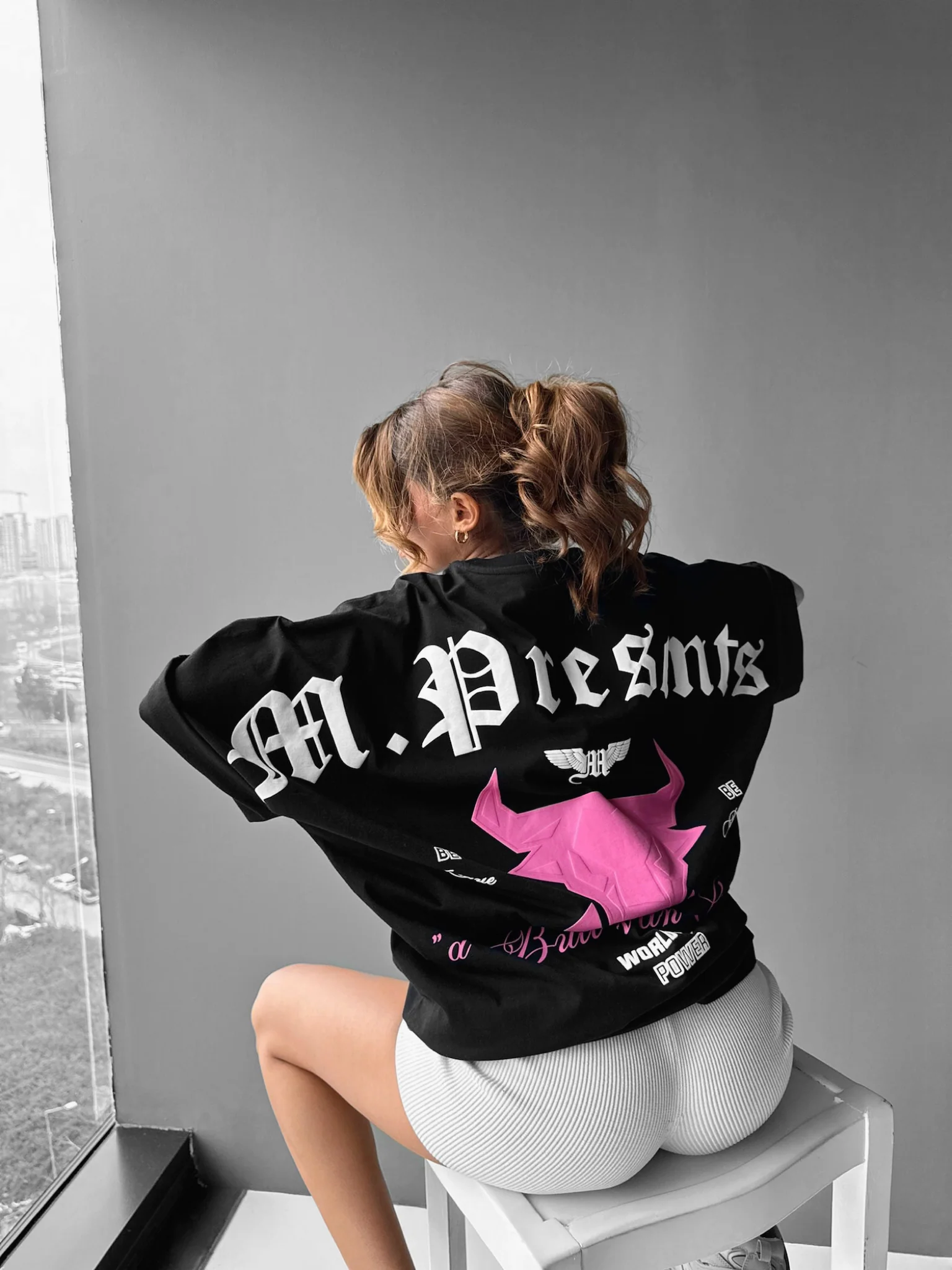 Oversize Bull Worldwide T-shirt - Black and Lila - Image 3