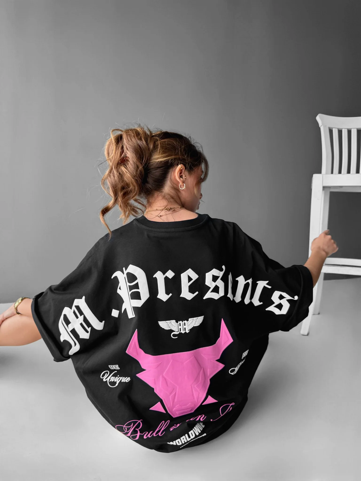 Oversize Bull Worldwide T-shirt - Black and Lila - Image 6