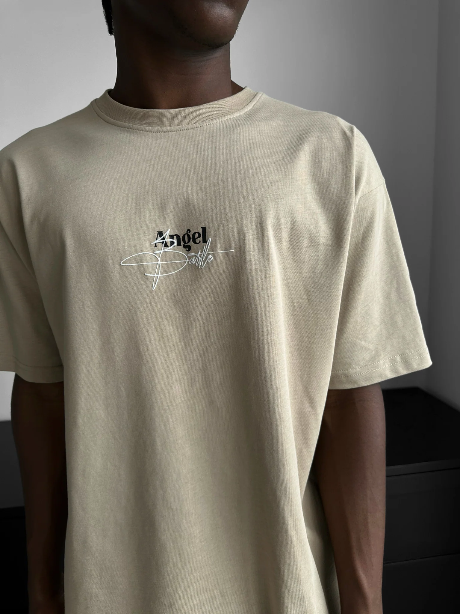 Oversize Carpet Angel T-Shirt - Beige - Image 3