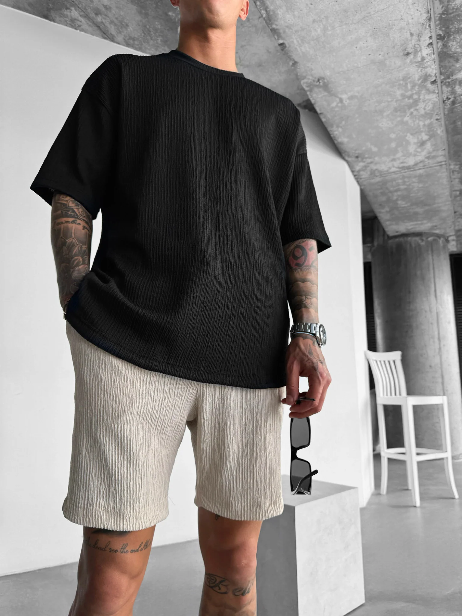 Oversize Crepe T-Shirts - Black - Image 5