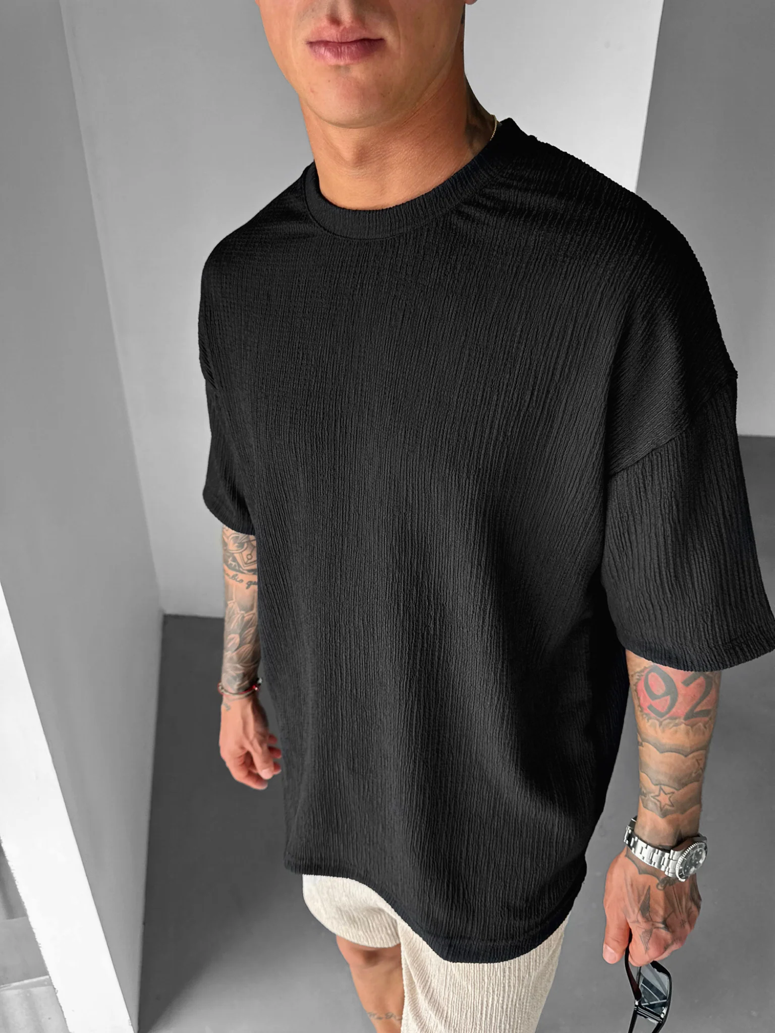 Oversize Crepe T-Shirts - Black - Image 7