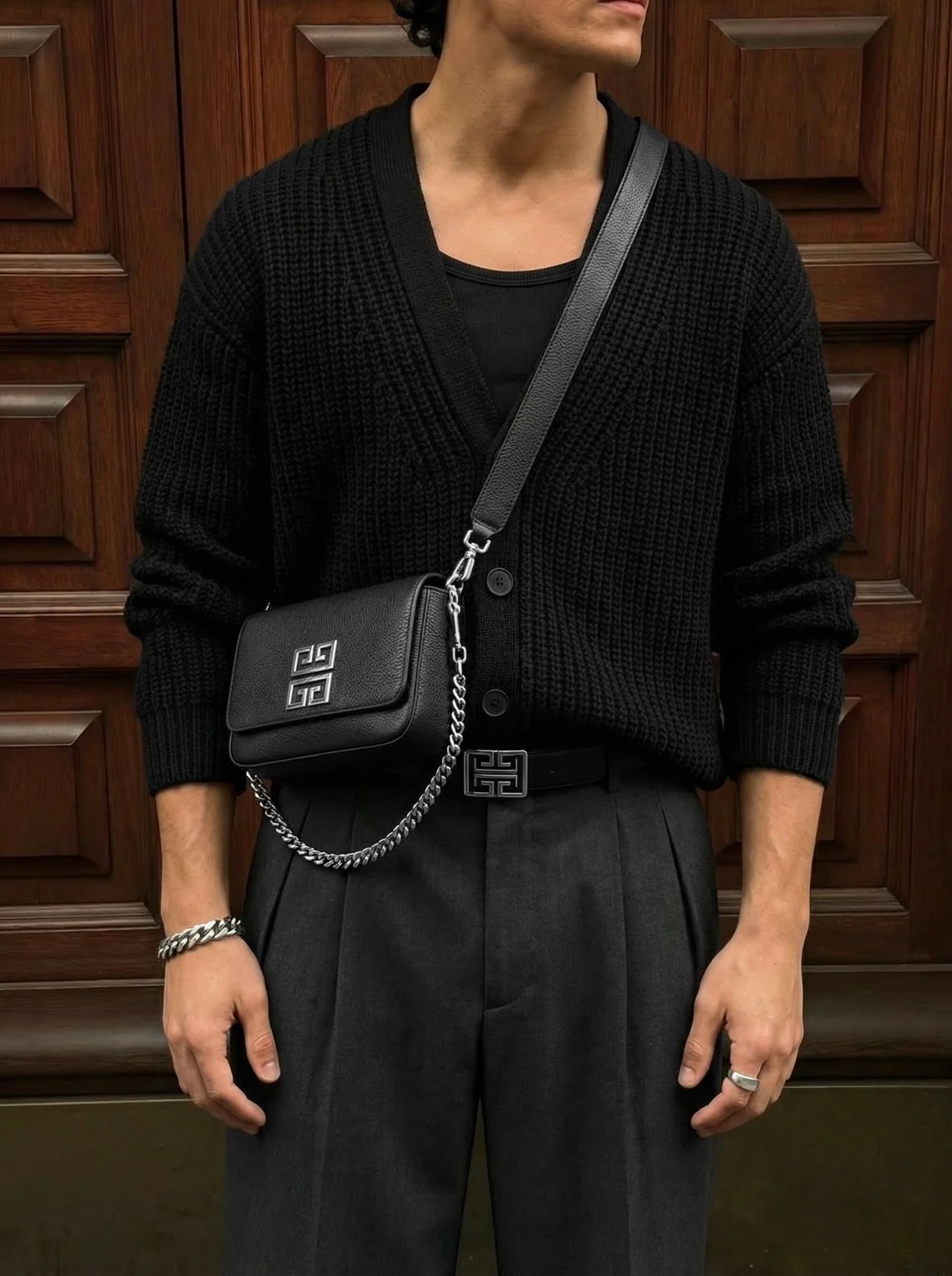 Oversize Crop Cardigan - Black