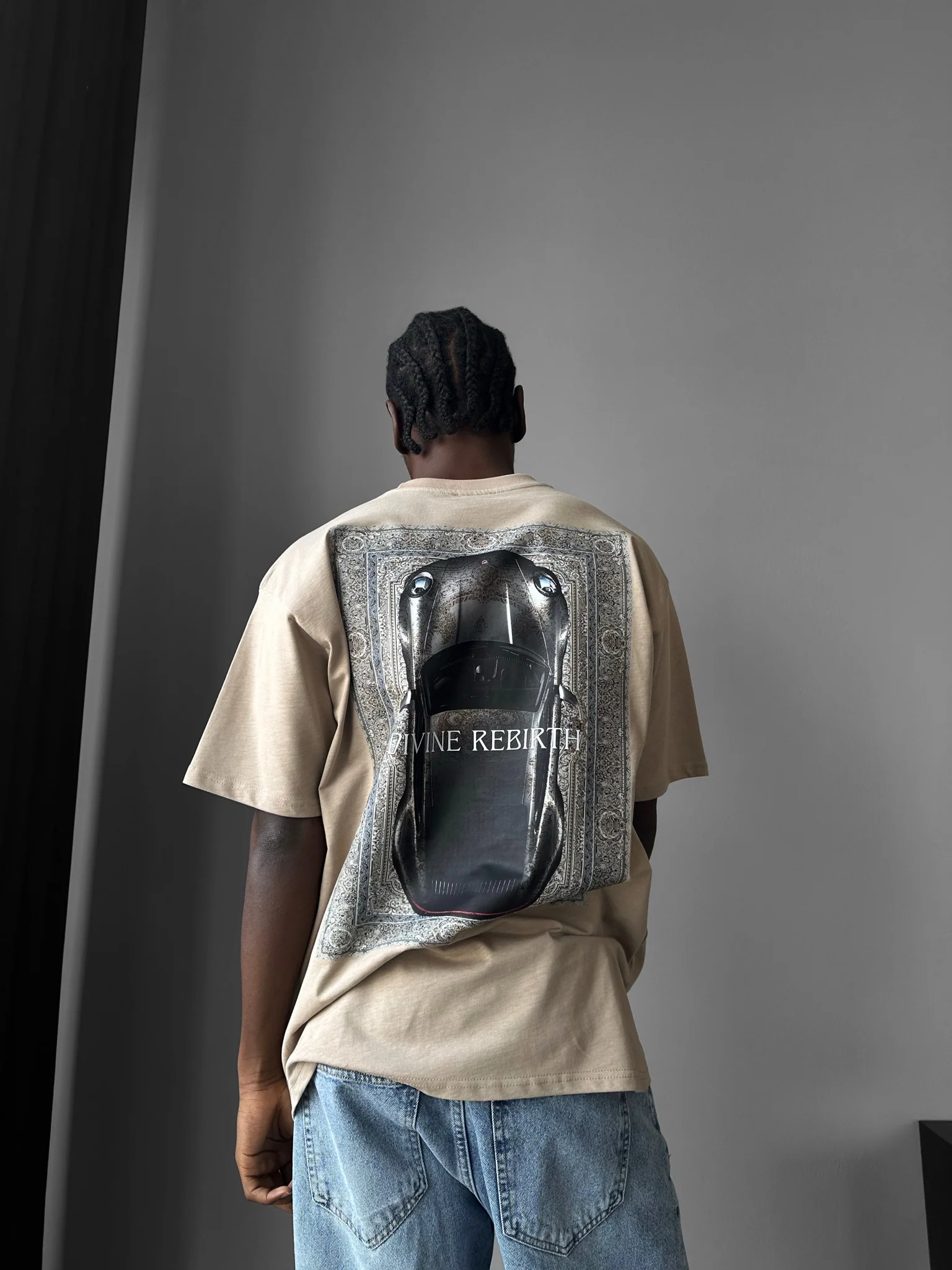 Oversize 'Divine Rebirth' T-Shirt - Beige - Image 4