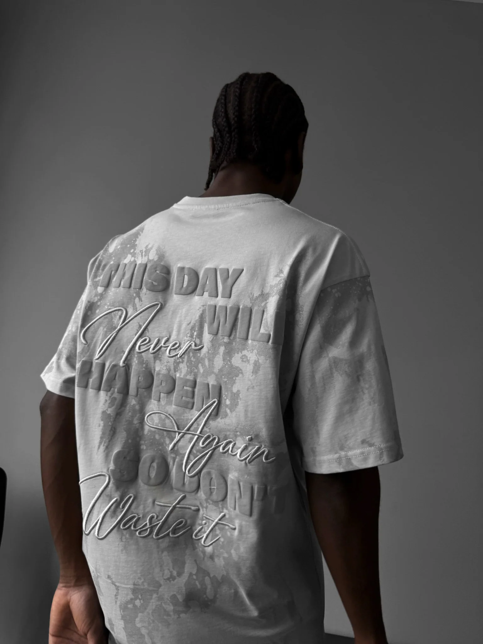 Oversize 'don’t waist it' T-Shirt - Grey - Image 2