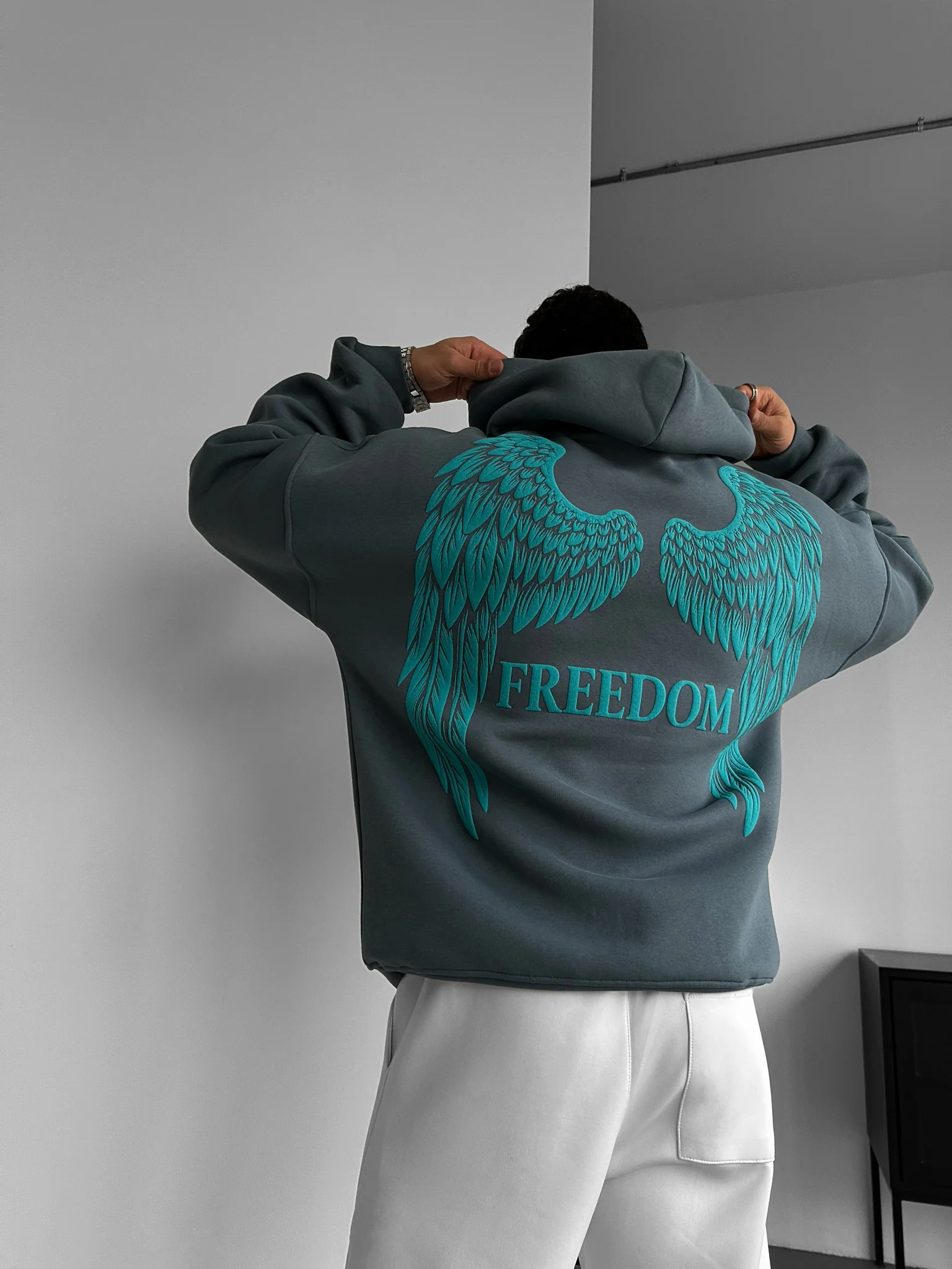 Oversize Freedom Hoodie - Stormy Weather - Image 2