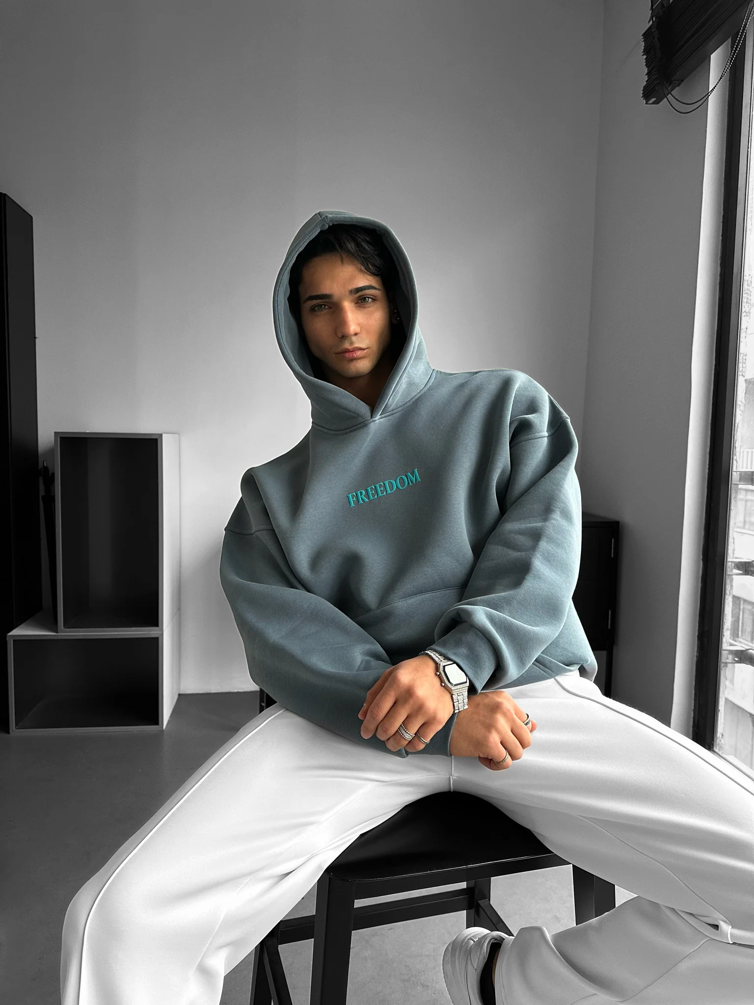 Oversize Freedom Hoodie - Stormy Weather - Image 4