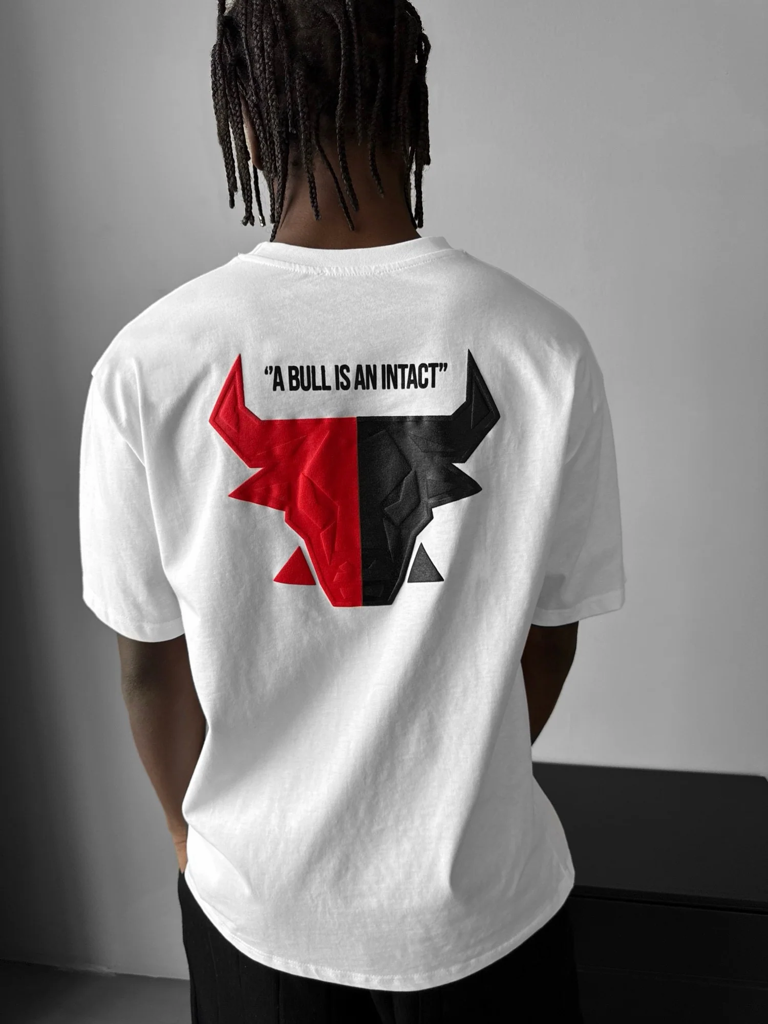 Oversize Half&Half Bull T-Shirt - Ecru