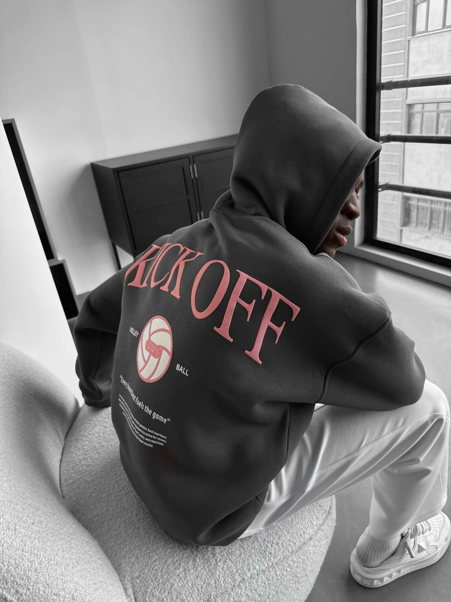 Oversize "KICK OFF" Hoodie - Anthracite - Image 2