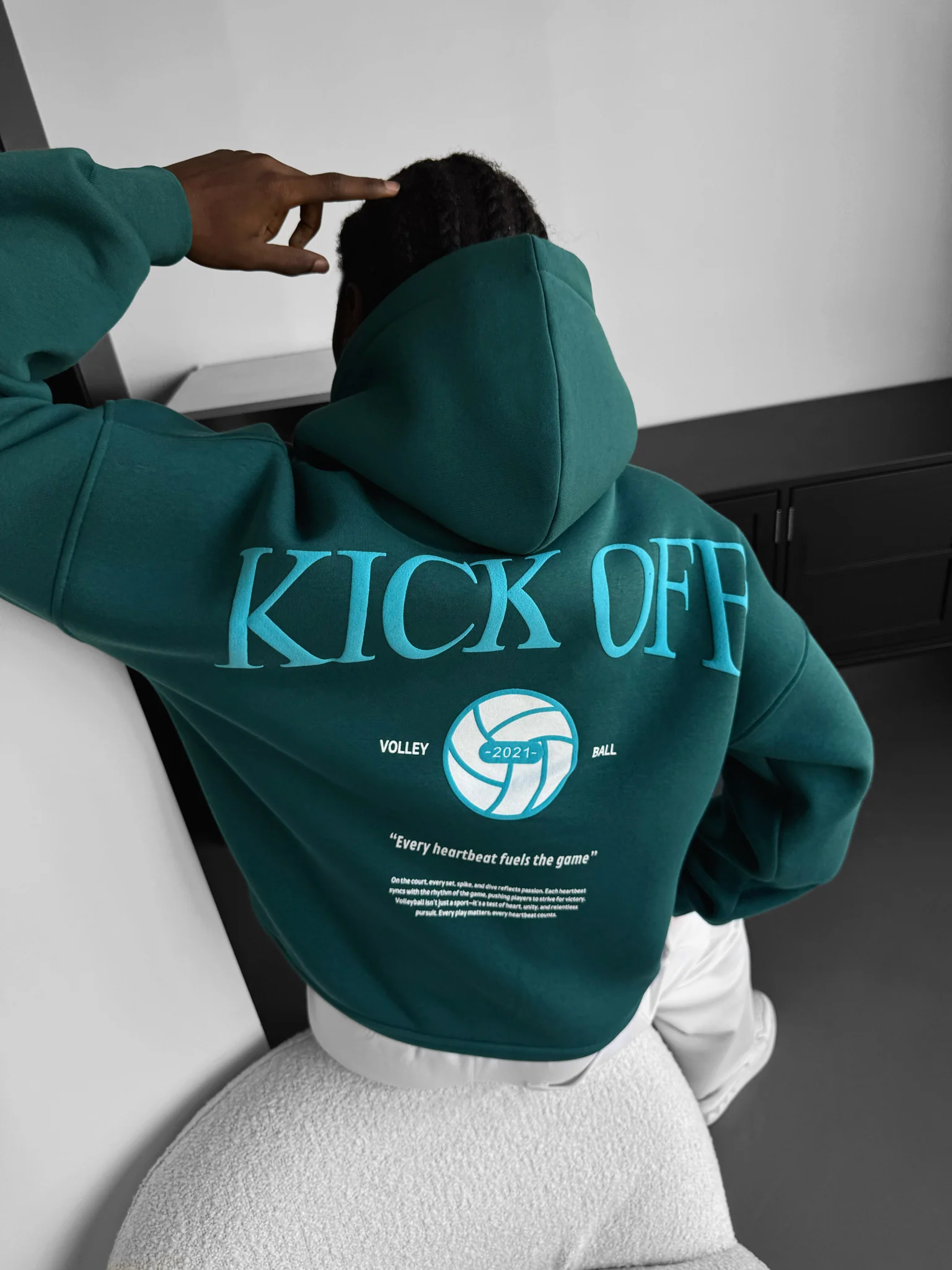 Oversize "KICK OFF" Hoodie - Sea Moss - Image 3