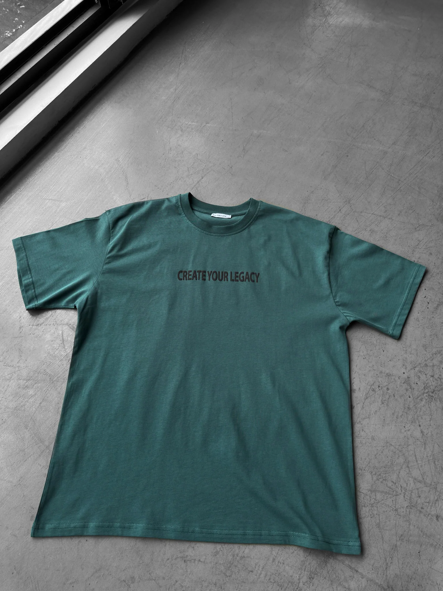 Oversize Legacy T-shirt - Khaki - Image 3