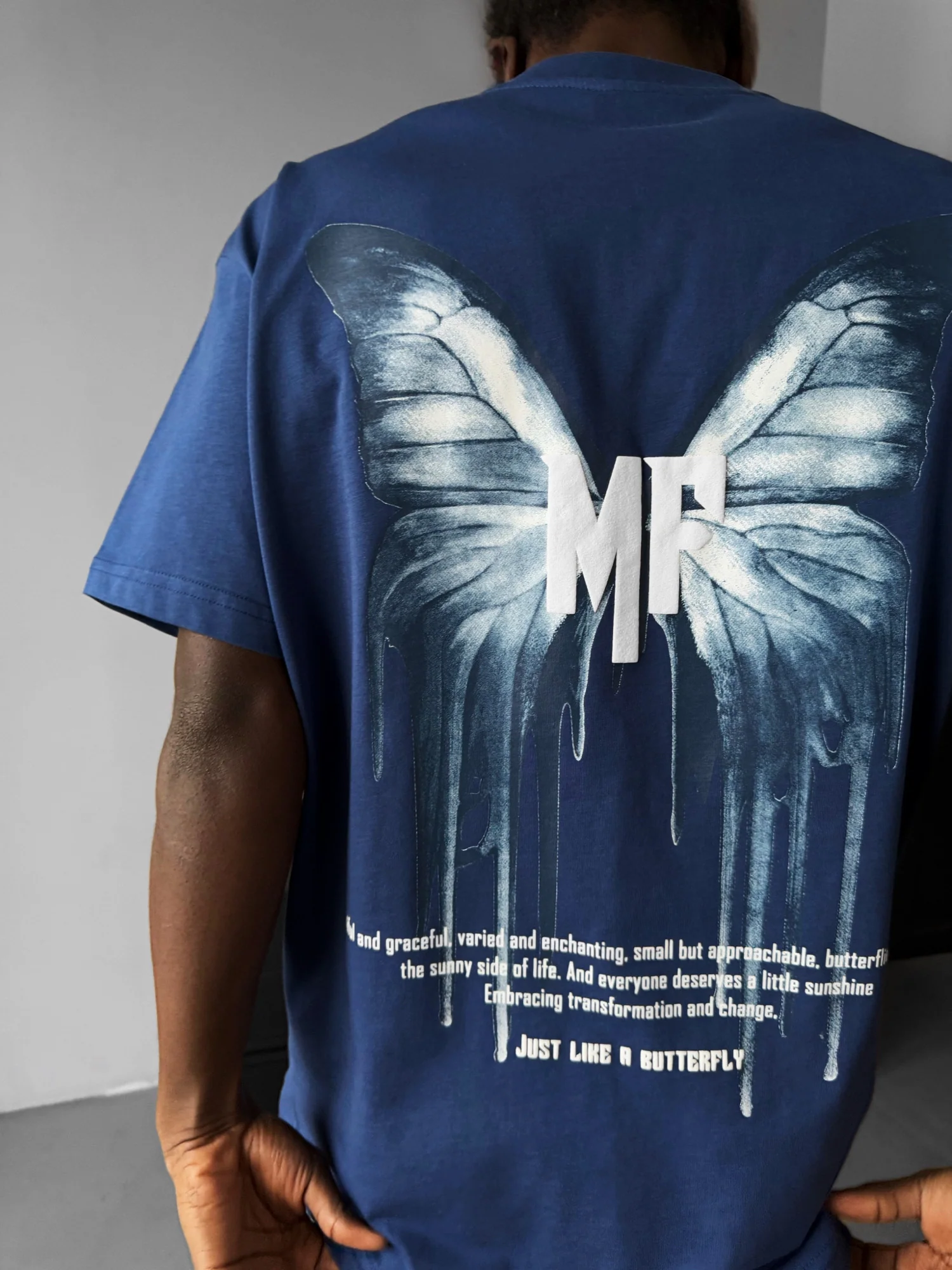 Oversize 'Like a Butterfly' T-Shirt - Navy Peony - Image 2