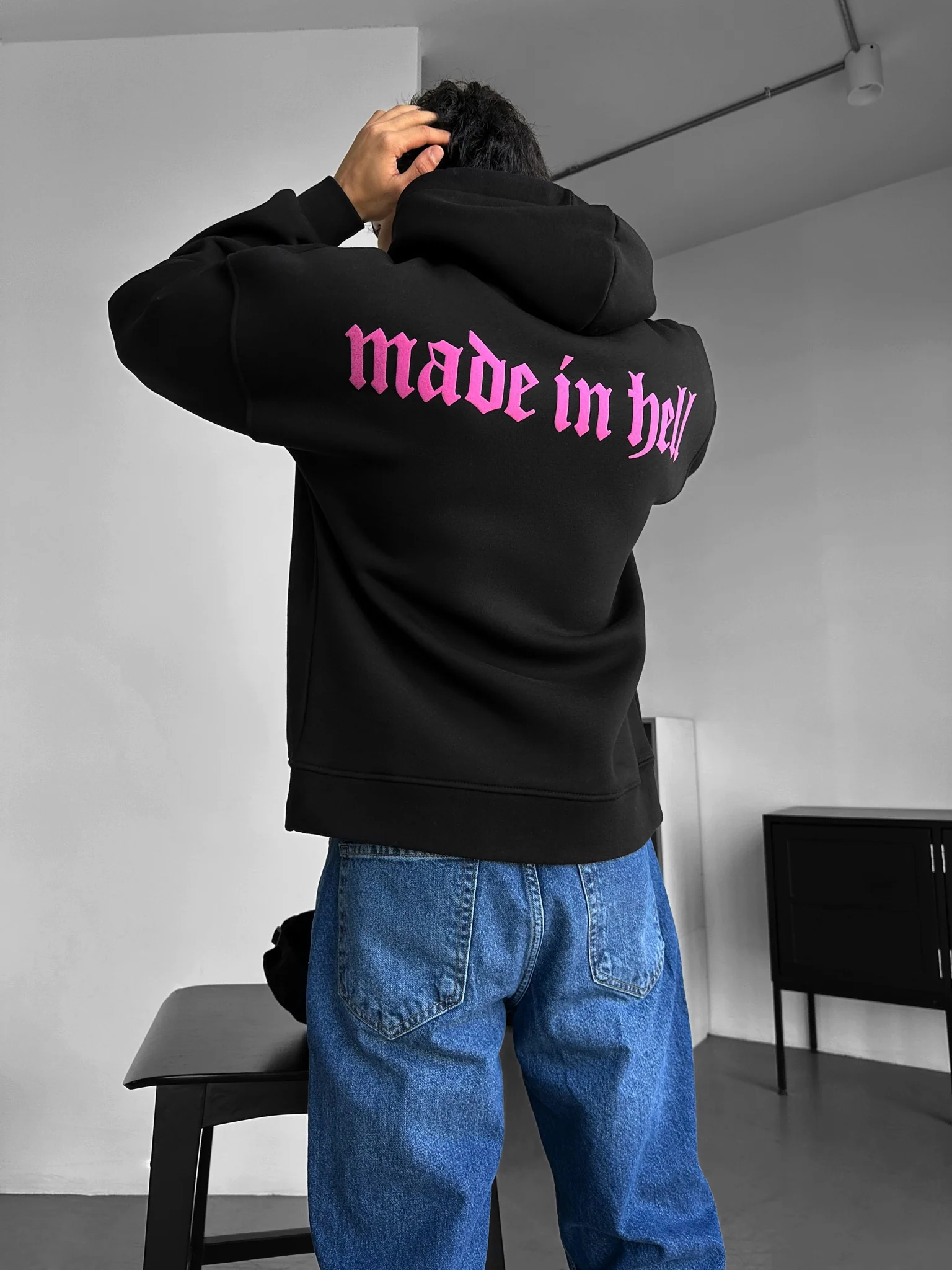 Oversize Made in Hell Hoodie - Black and Lila
