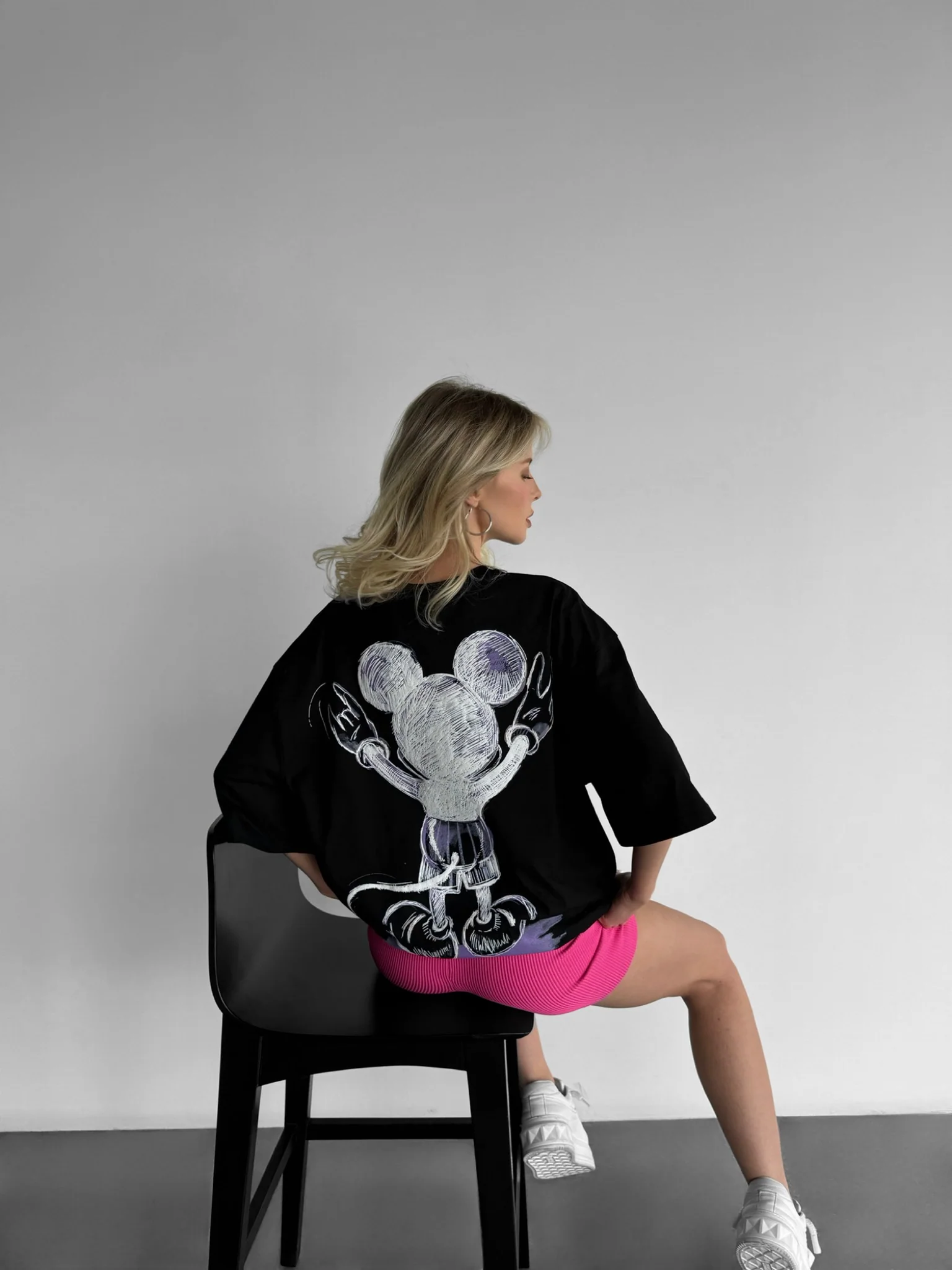 Oversize Mouse T-shirt - Black and Lila - Image 2