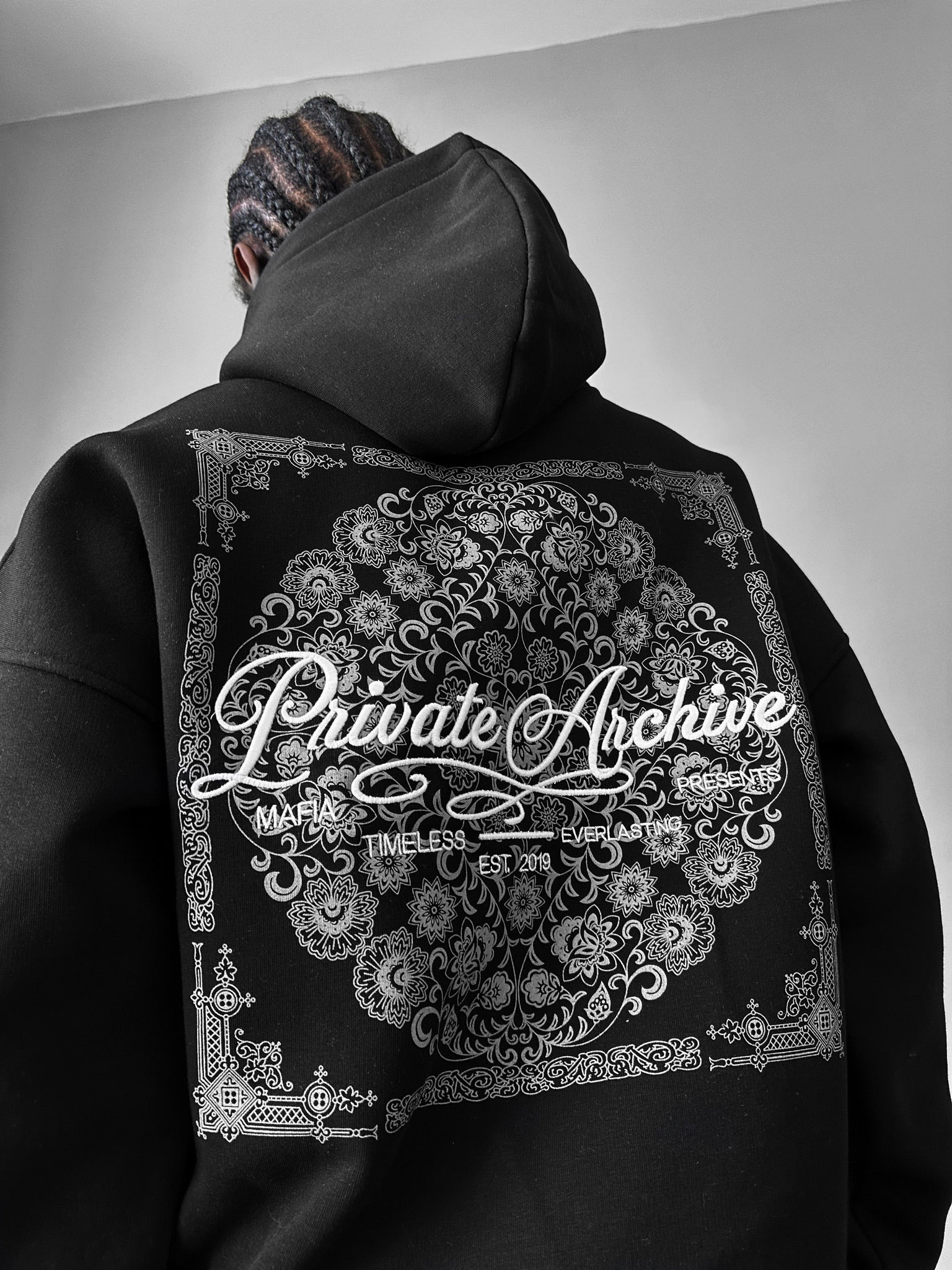 Oversize Private Archive Hoodie - Black - Image 2