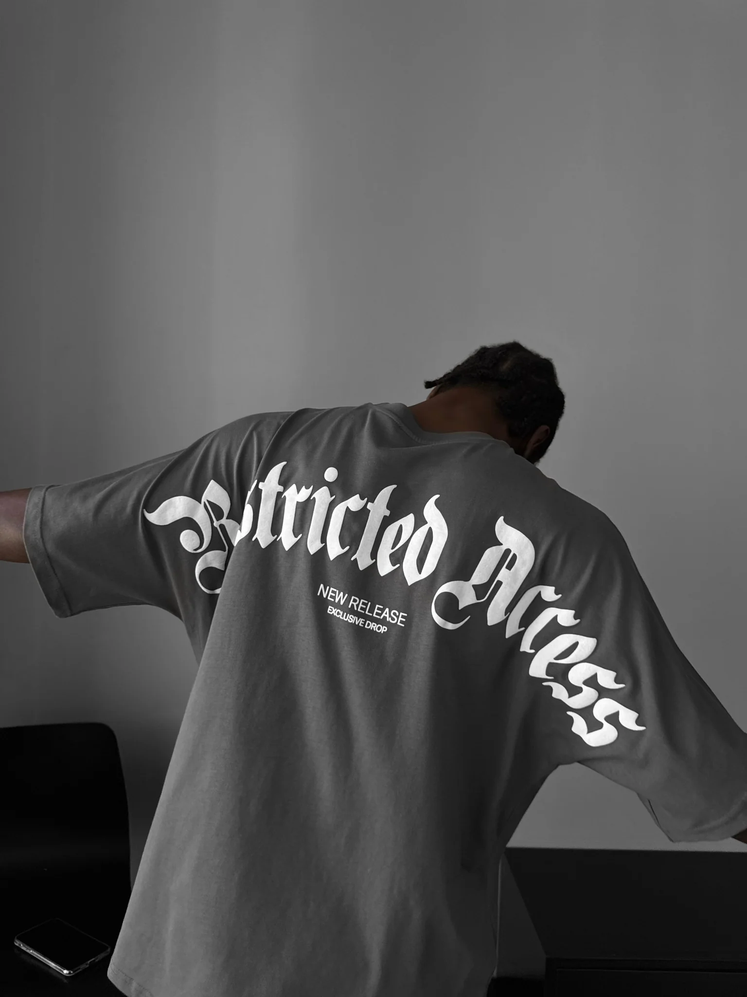 Oversize 'Restricted Access' T-Shirt - Anthracite - Image 2