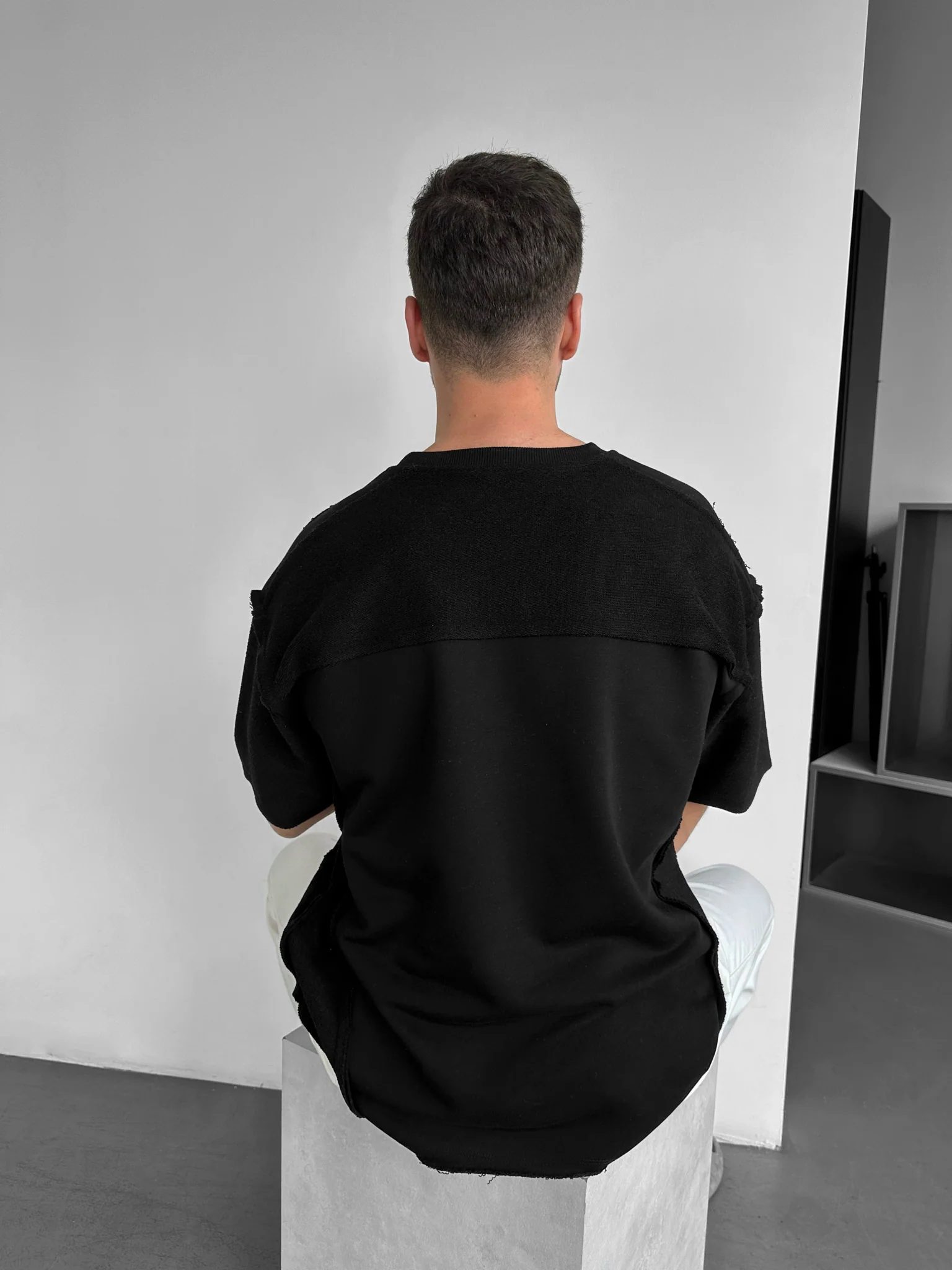 Oversize Seam Detail T-shirt - Black - Image 5