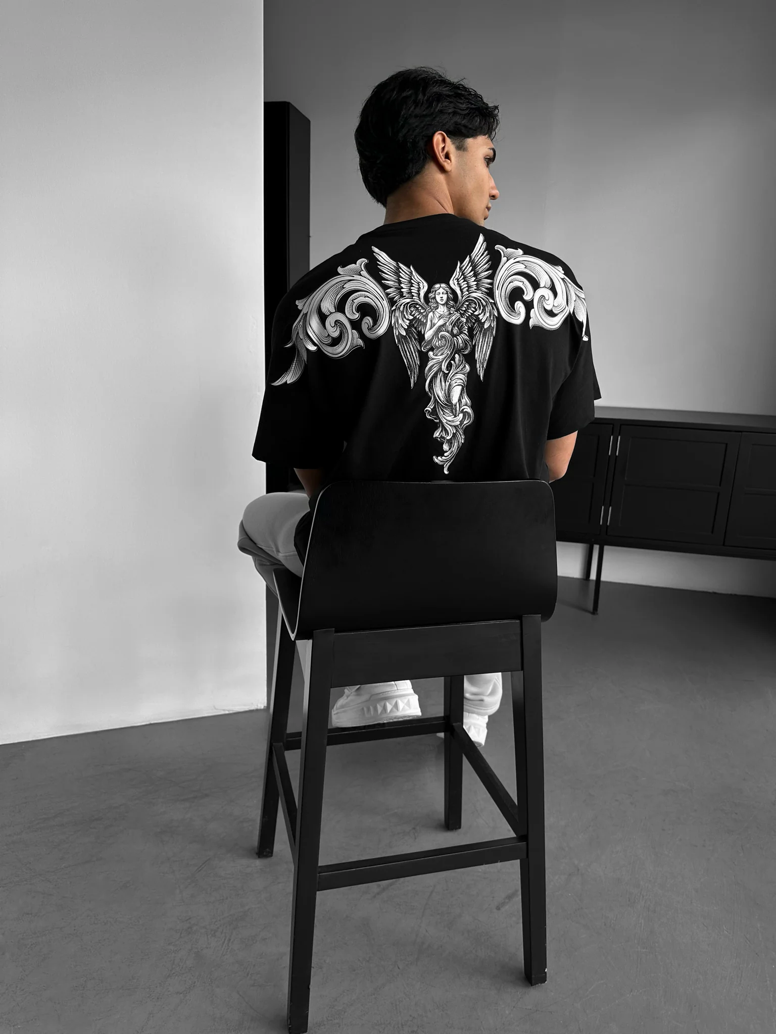 Oversize Sky Angel T-shirt - Black - Image 3